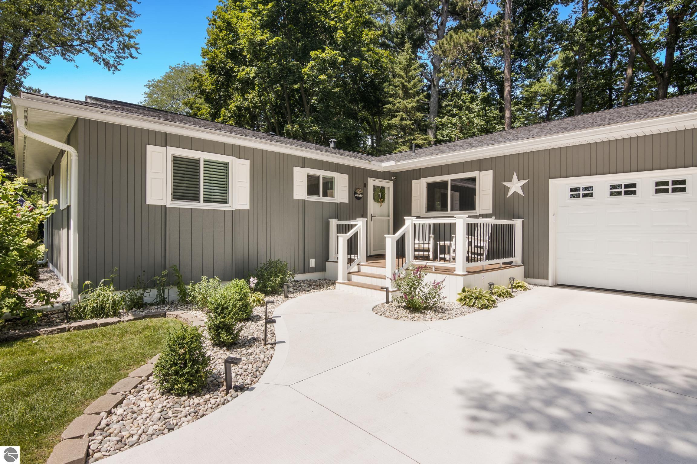 1703 Comanche Street