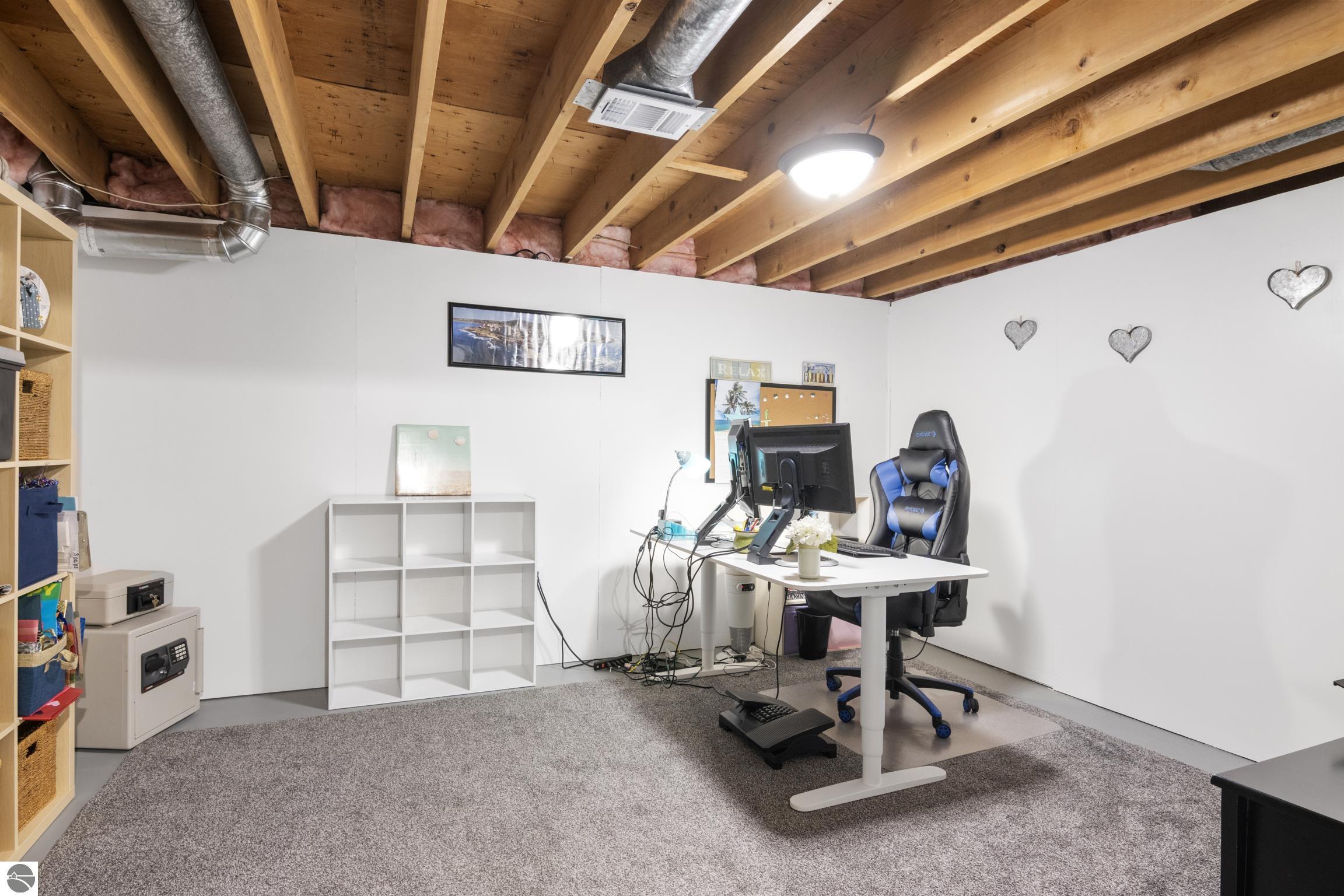 1703 Comanche Street