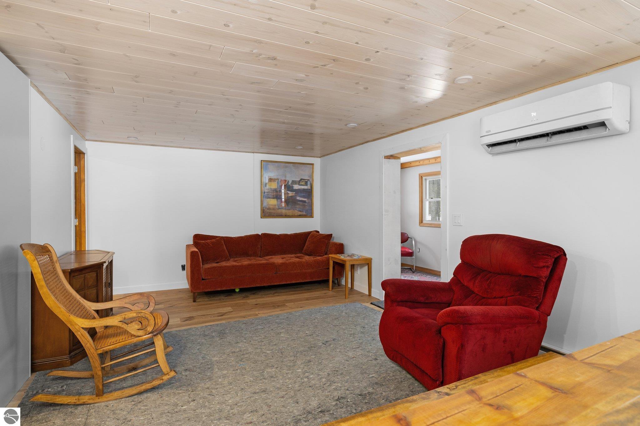 3007 Lund Road, Sw