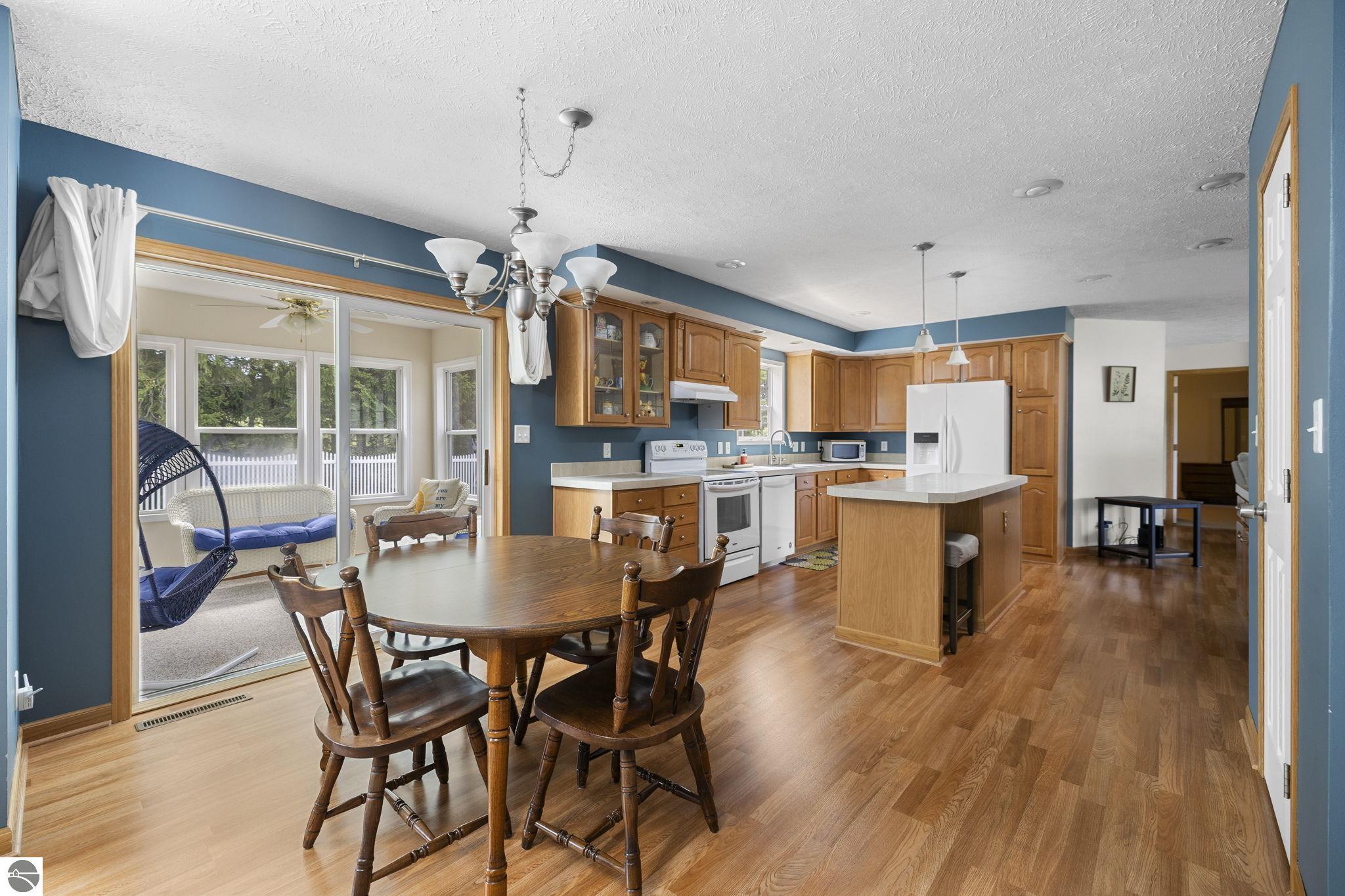 4268 Pine Meadow Trail