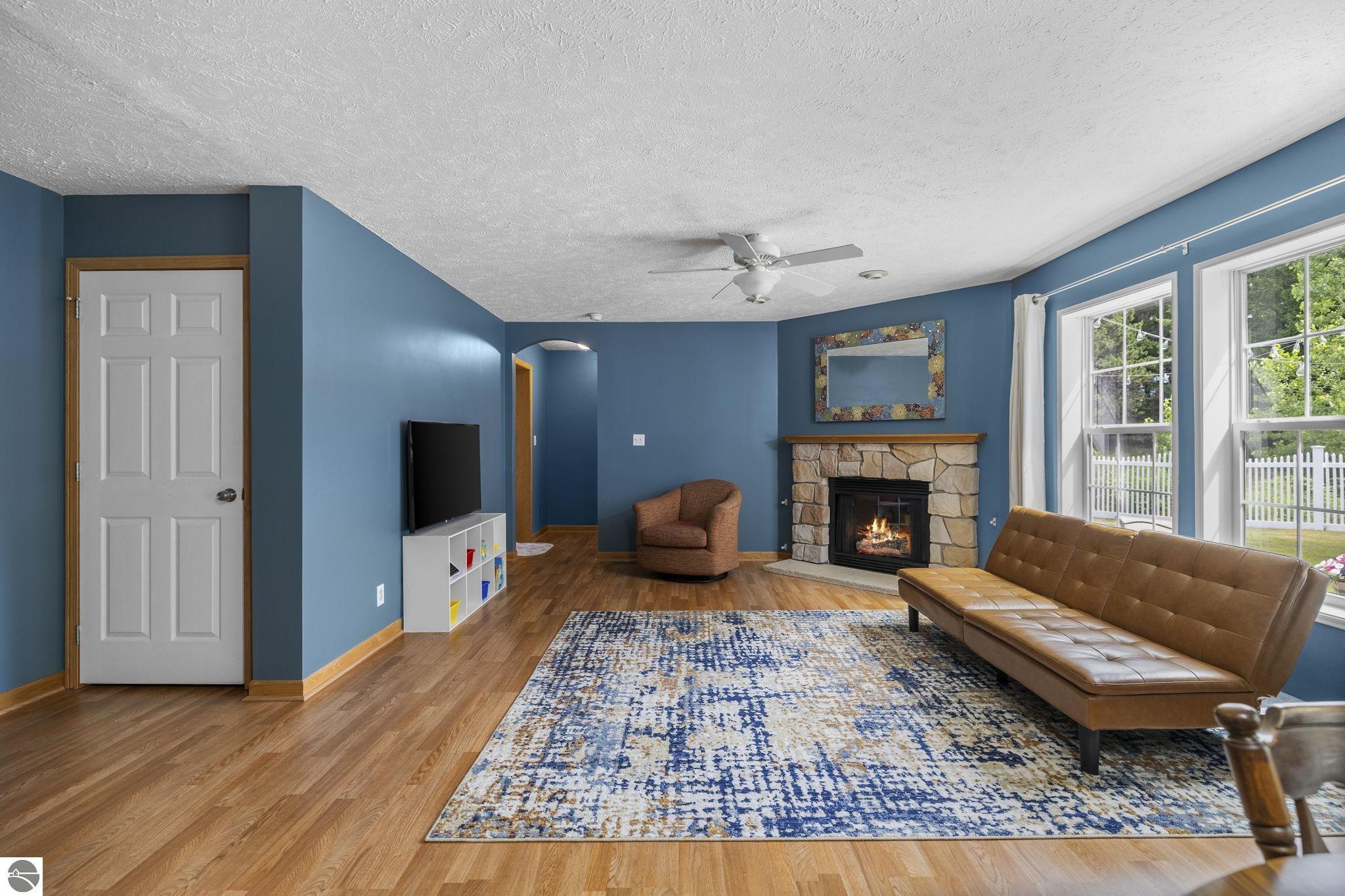 4268 Pine Meadow Trail