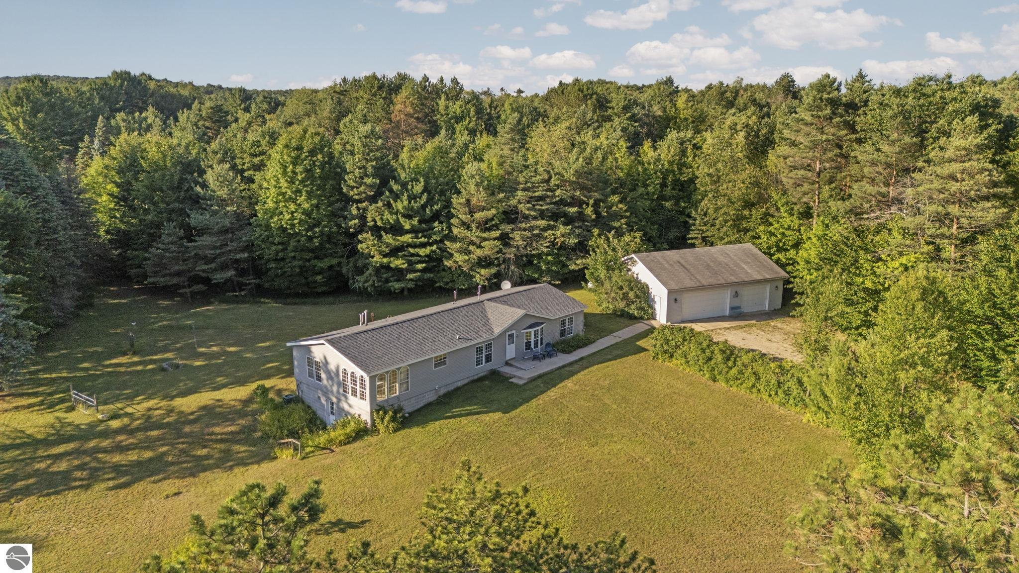 2204 NW Plum Valley Road