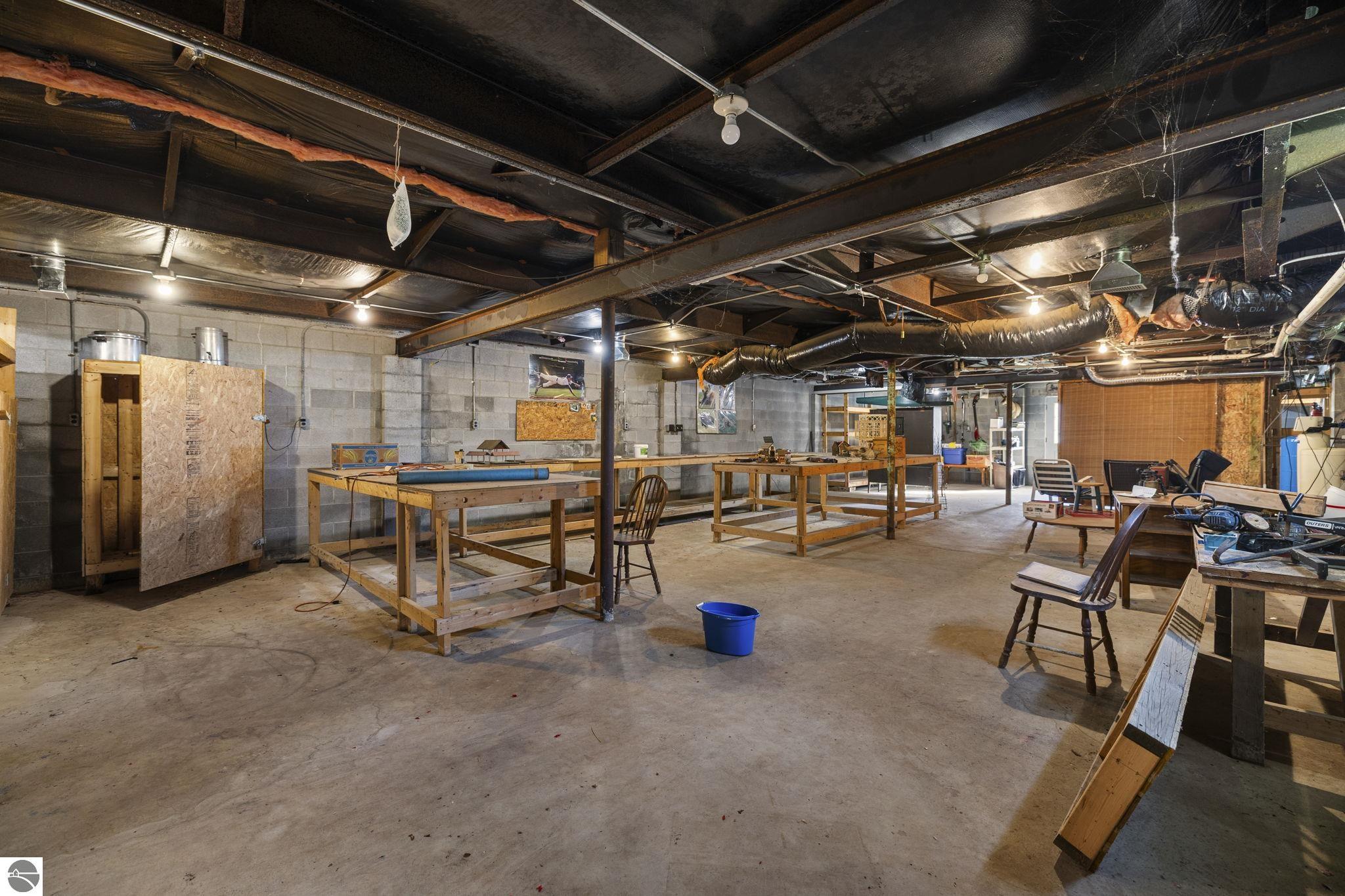 2204 NW Plum Valley Road
