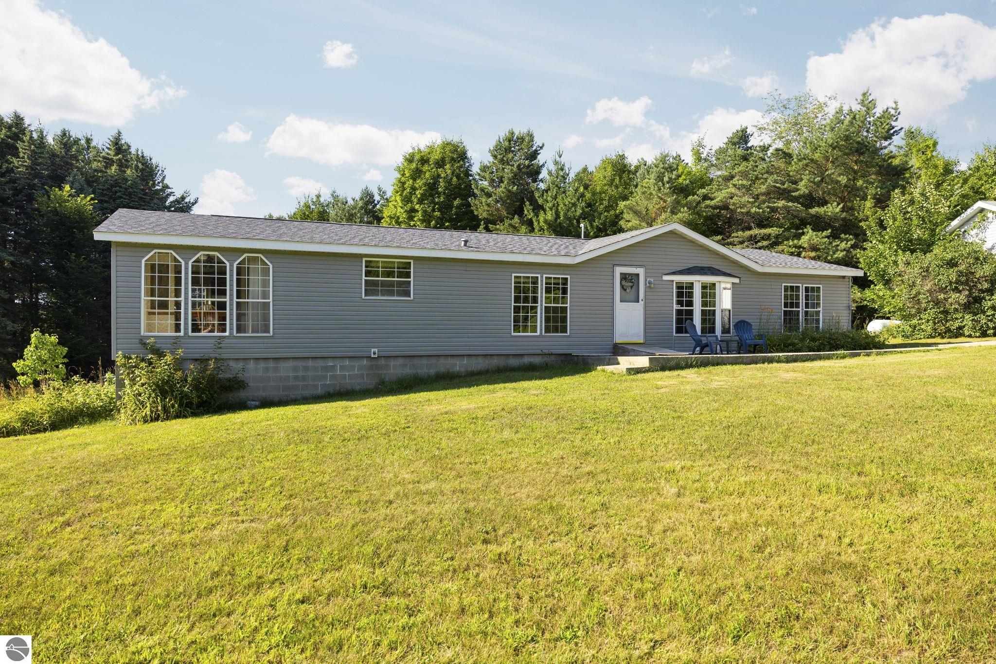 2204 NW Plum Valley Road