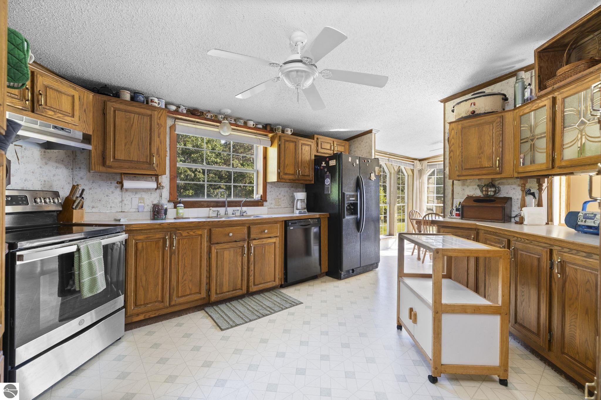 2204 NW Plum Valley Road
