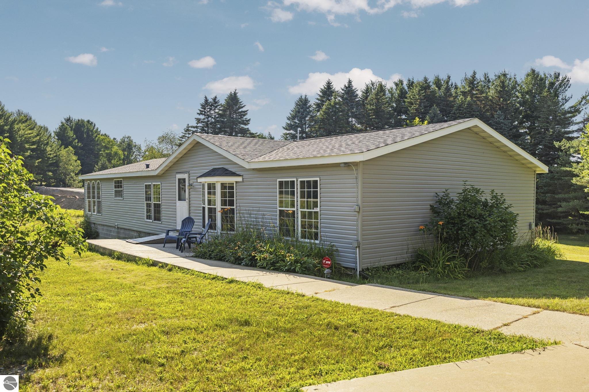 2204 NW Plum Valley Road