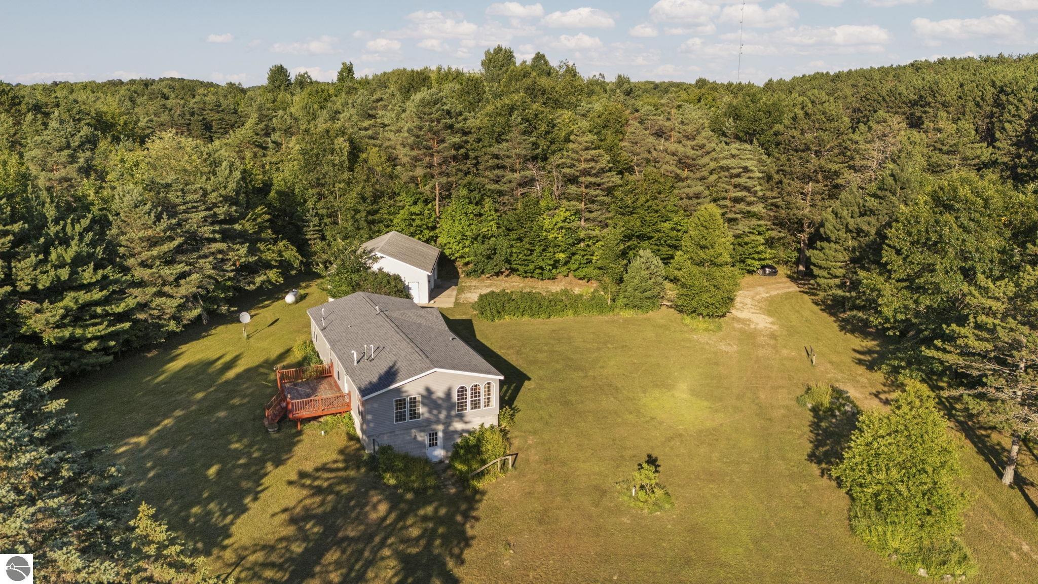 2204 NW Plum Valley Road