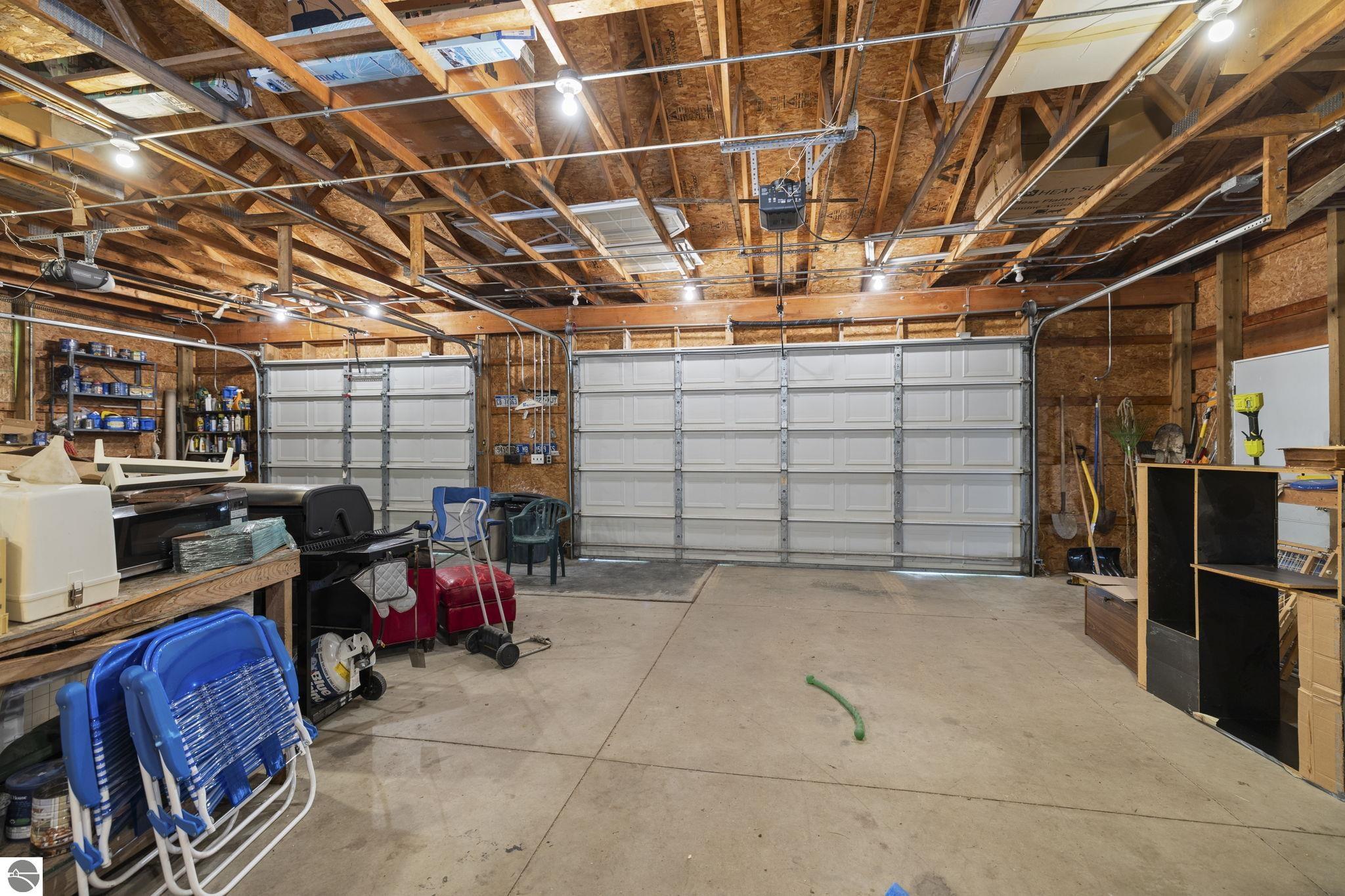 2204 NW Plum Valley Road