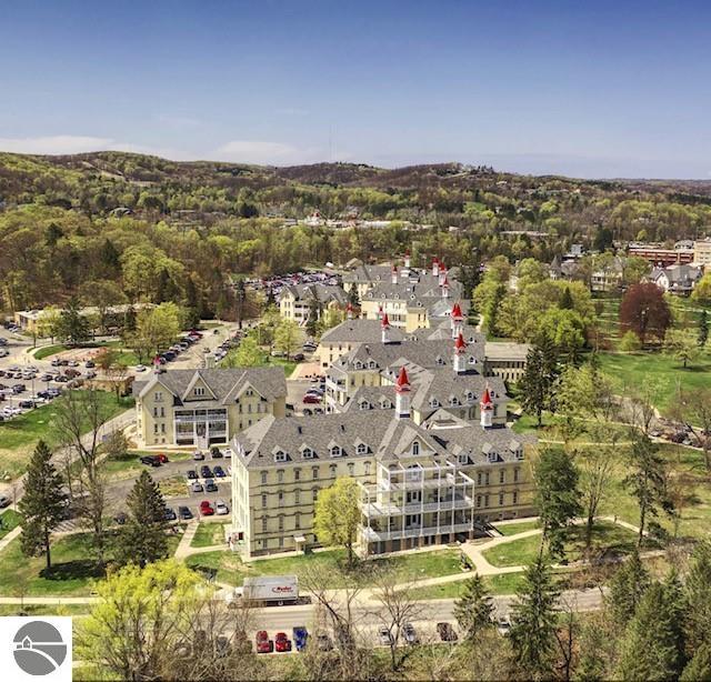 830-204 Cottageview Drive # 204