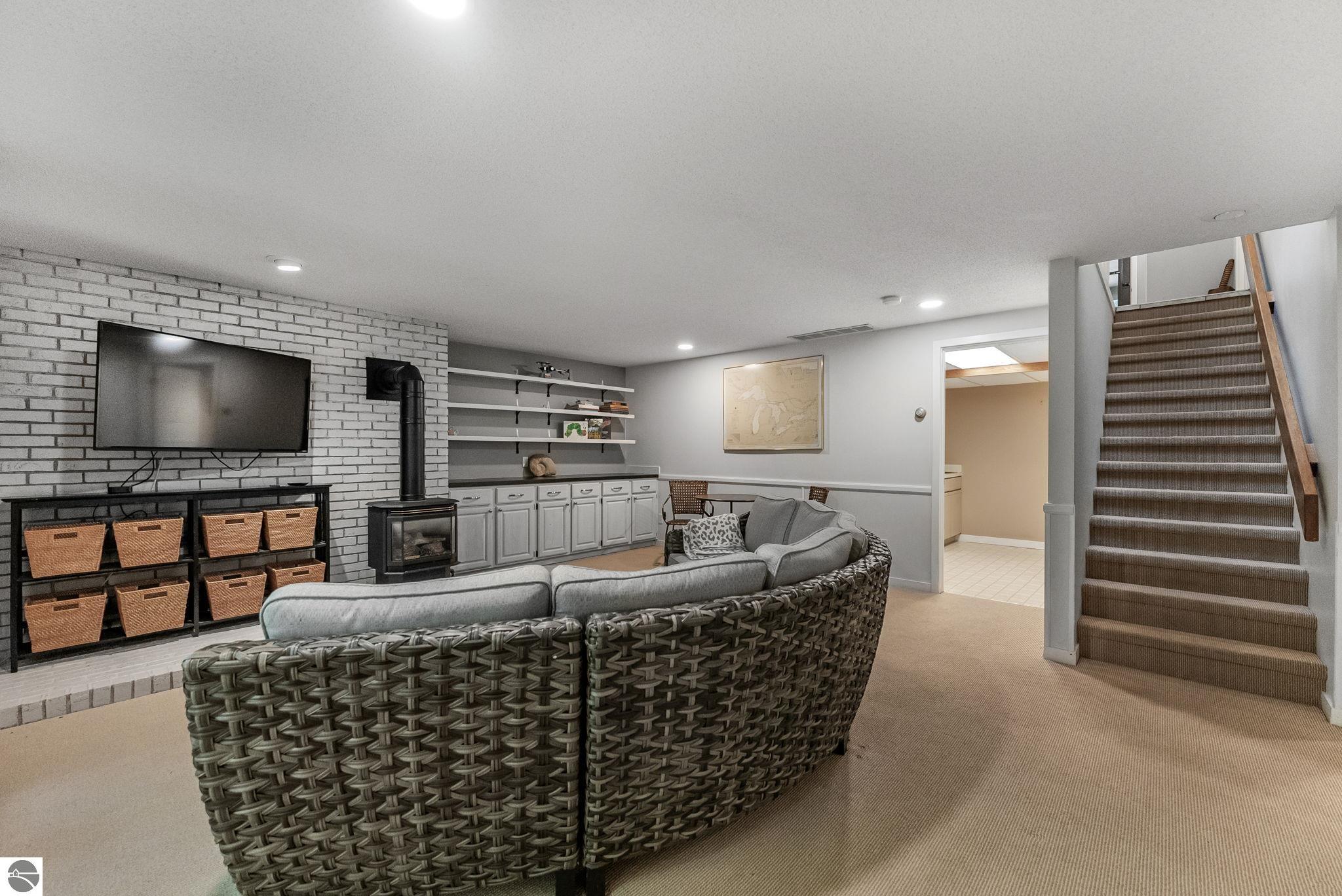 6236 Summit Court