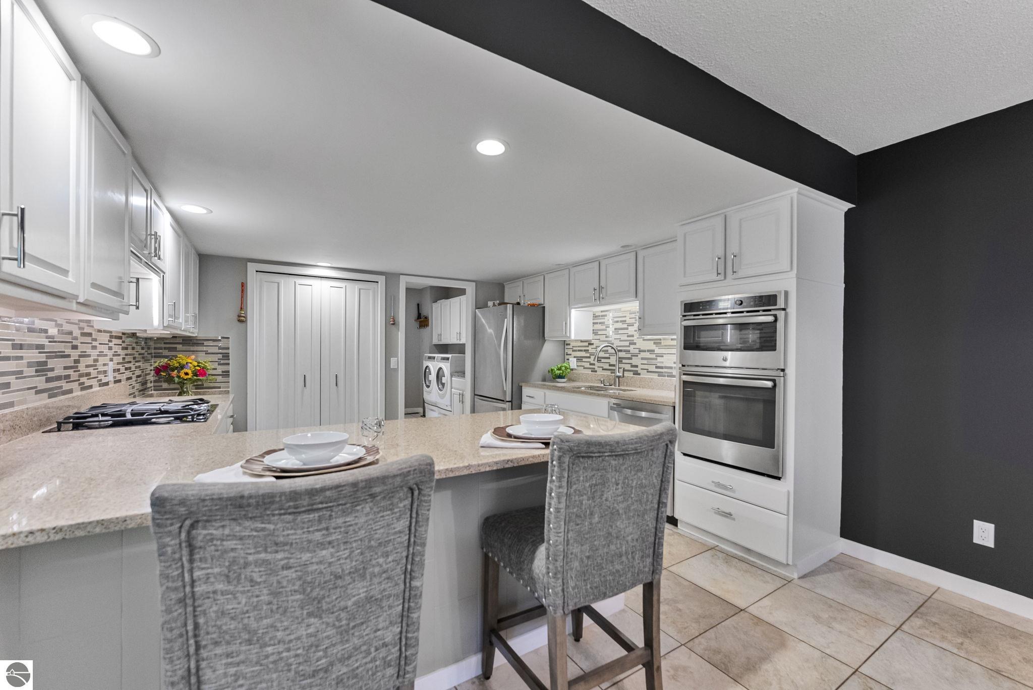 6236 Summit Court