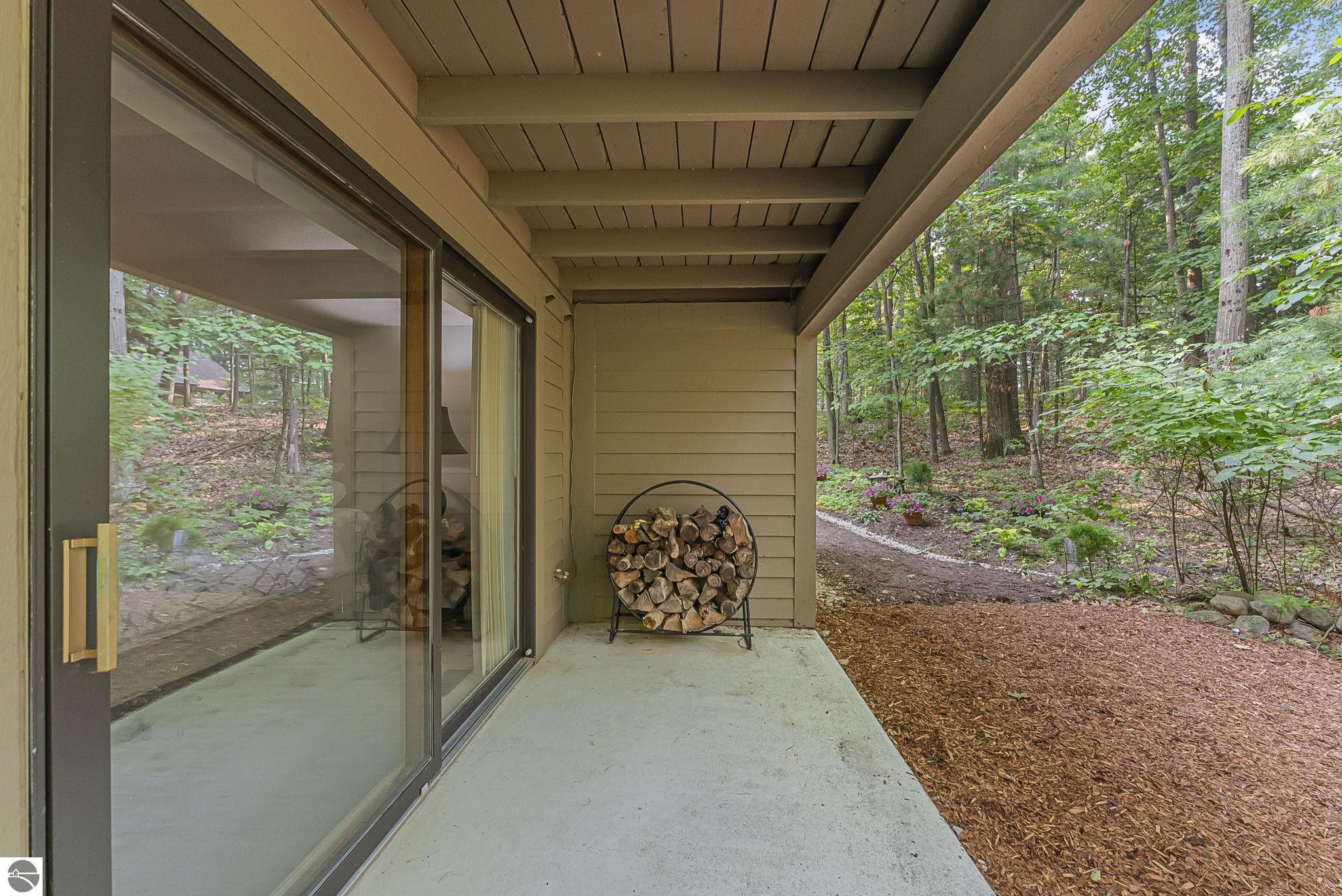 6236 Summit Court