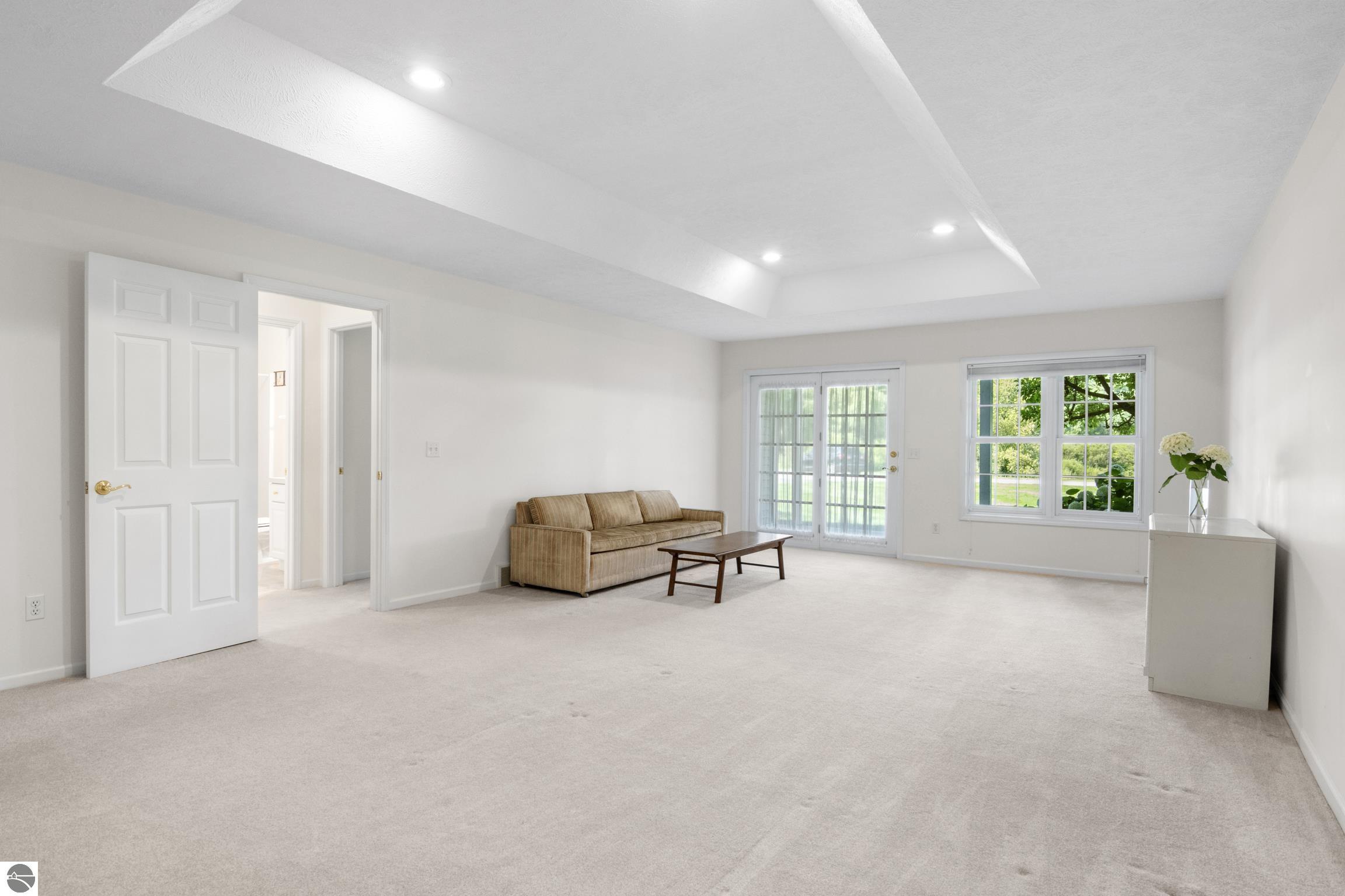 2750 E Crown Drive # 1 Unit: #1