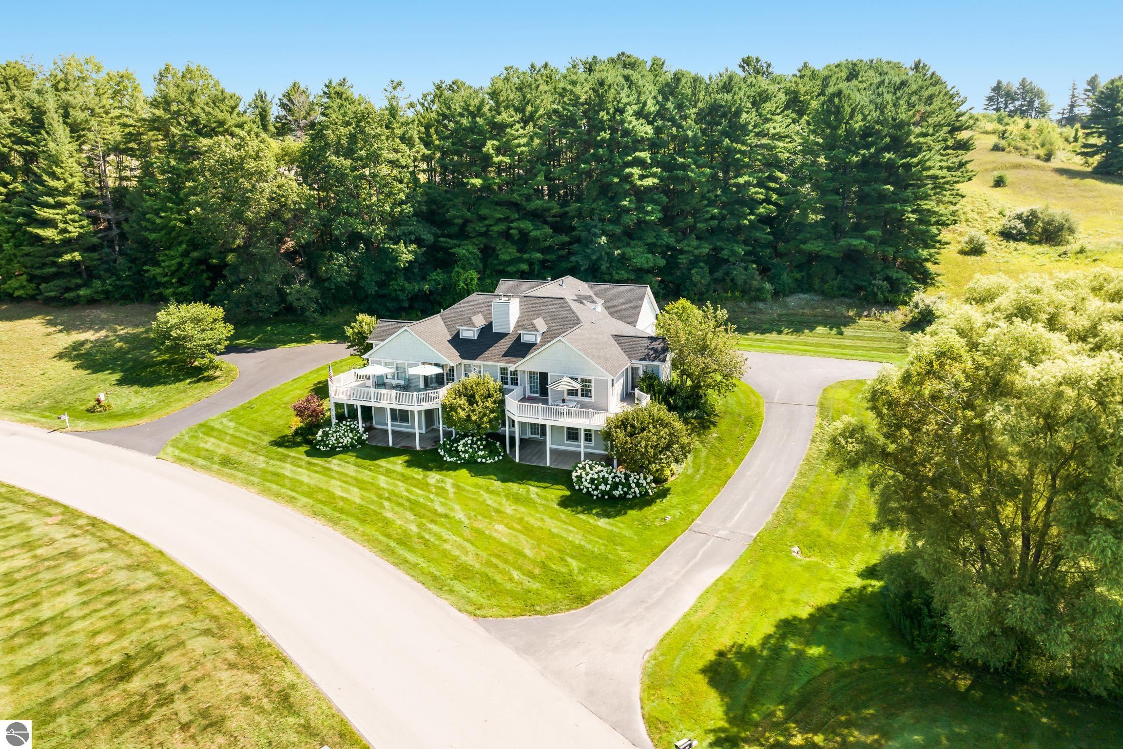 2750 E Crown Drive # 1 Unit: #1