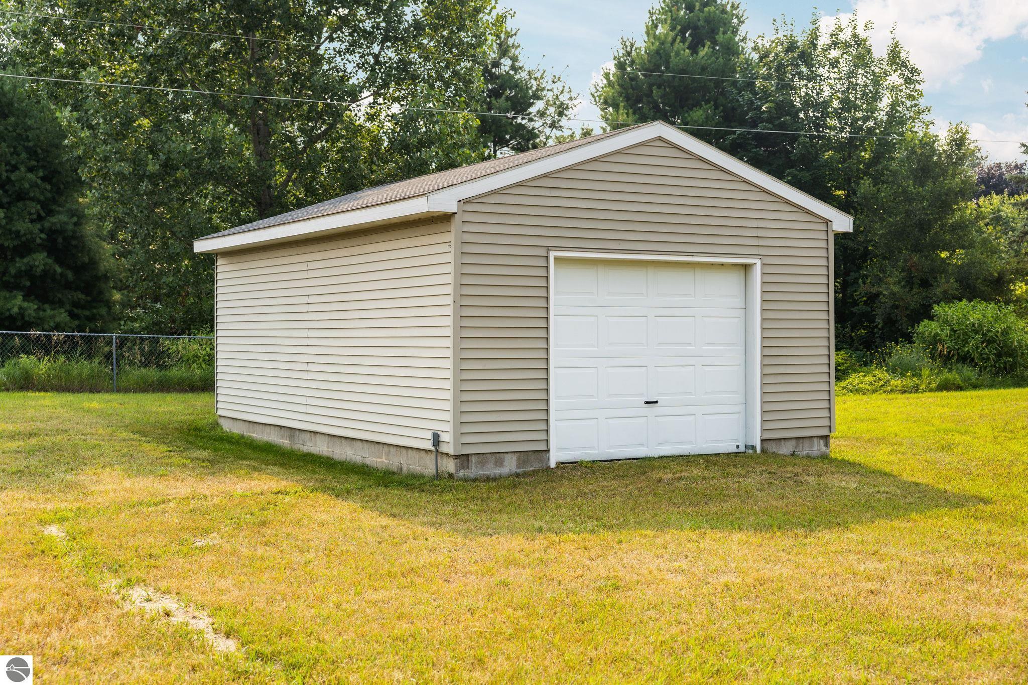 856 Meadow Drive