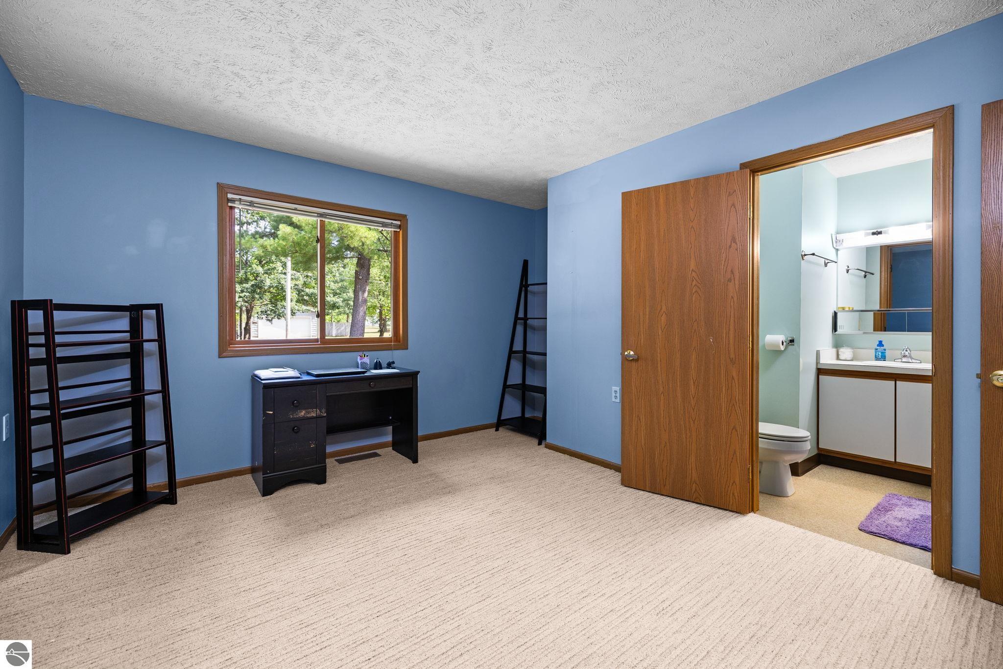 535 Third Street