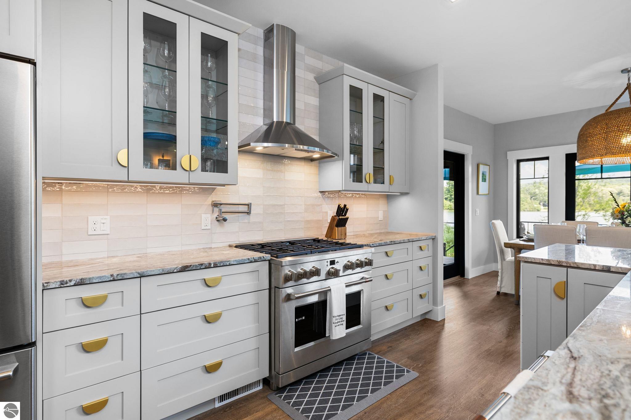 521 S Lake Shore Drive