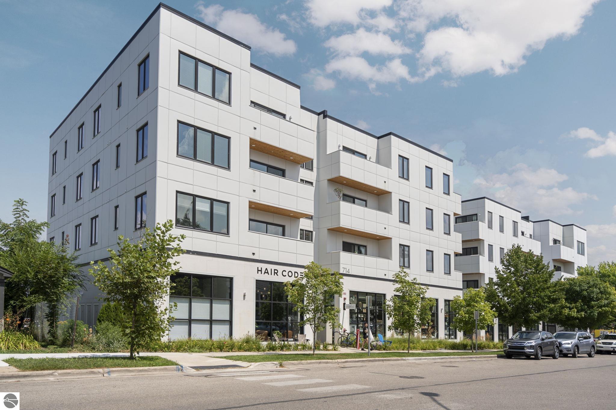 714 #206 Randolph Street # 206