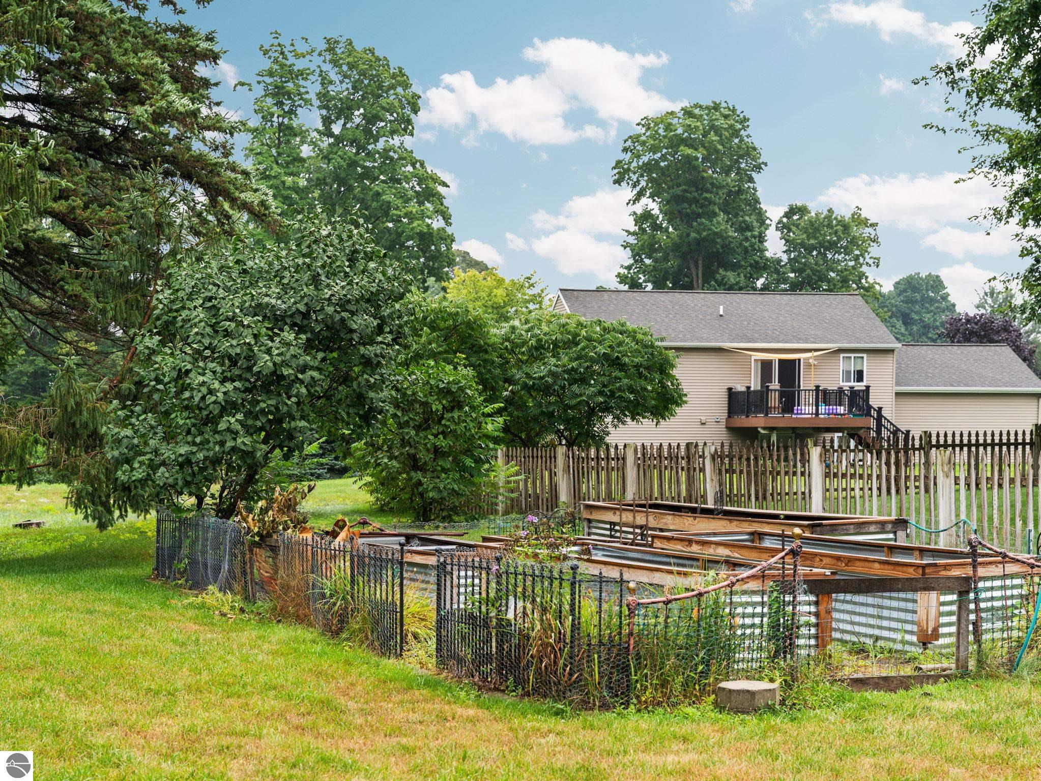 4800 Birdie Lane
