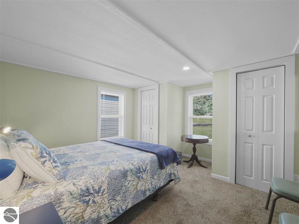 4735 Murray Lane