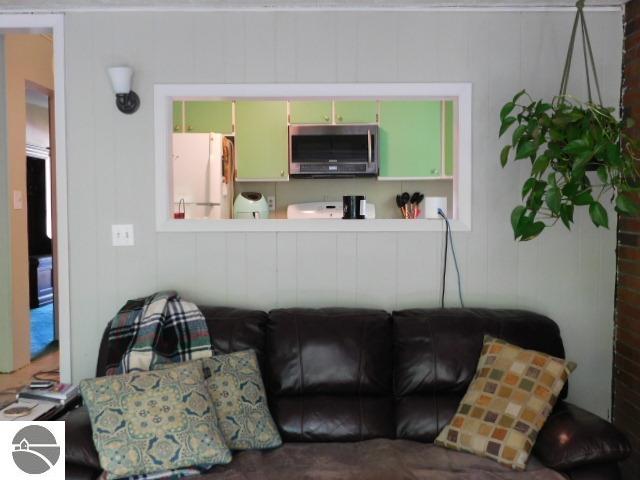 2711 Hatley Road