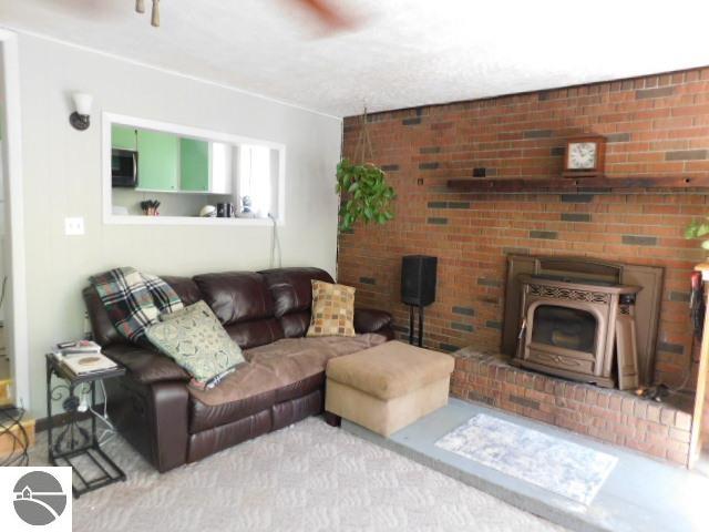 2711 Hatley Road