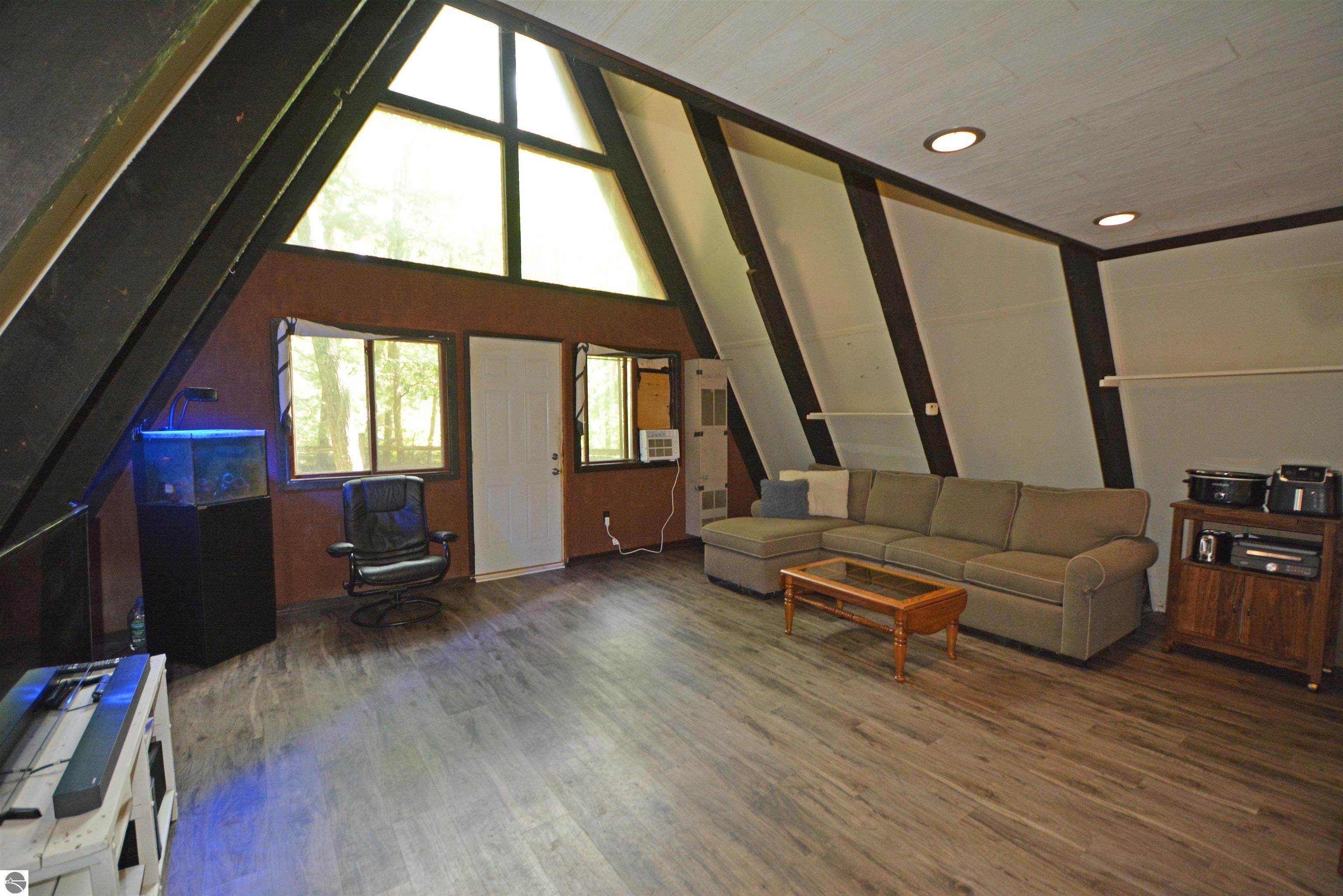 8847 South Road