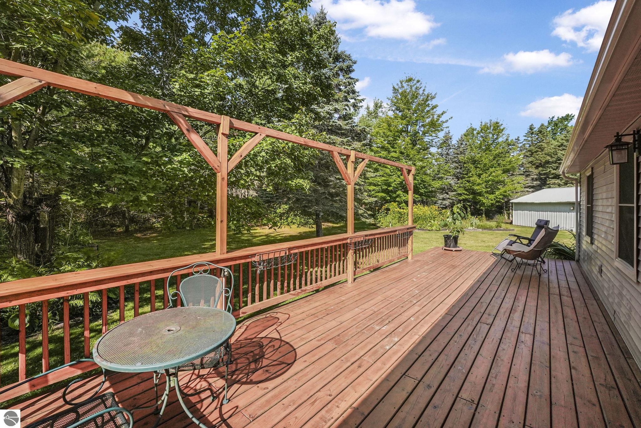 2368 Langs Lane