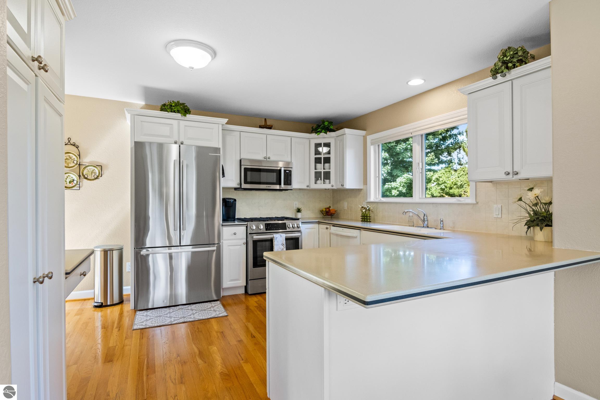 4022 Hidden Creek Drive