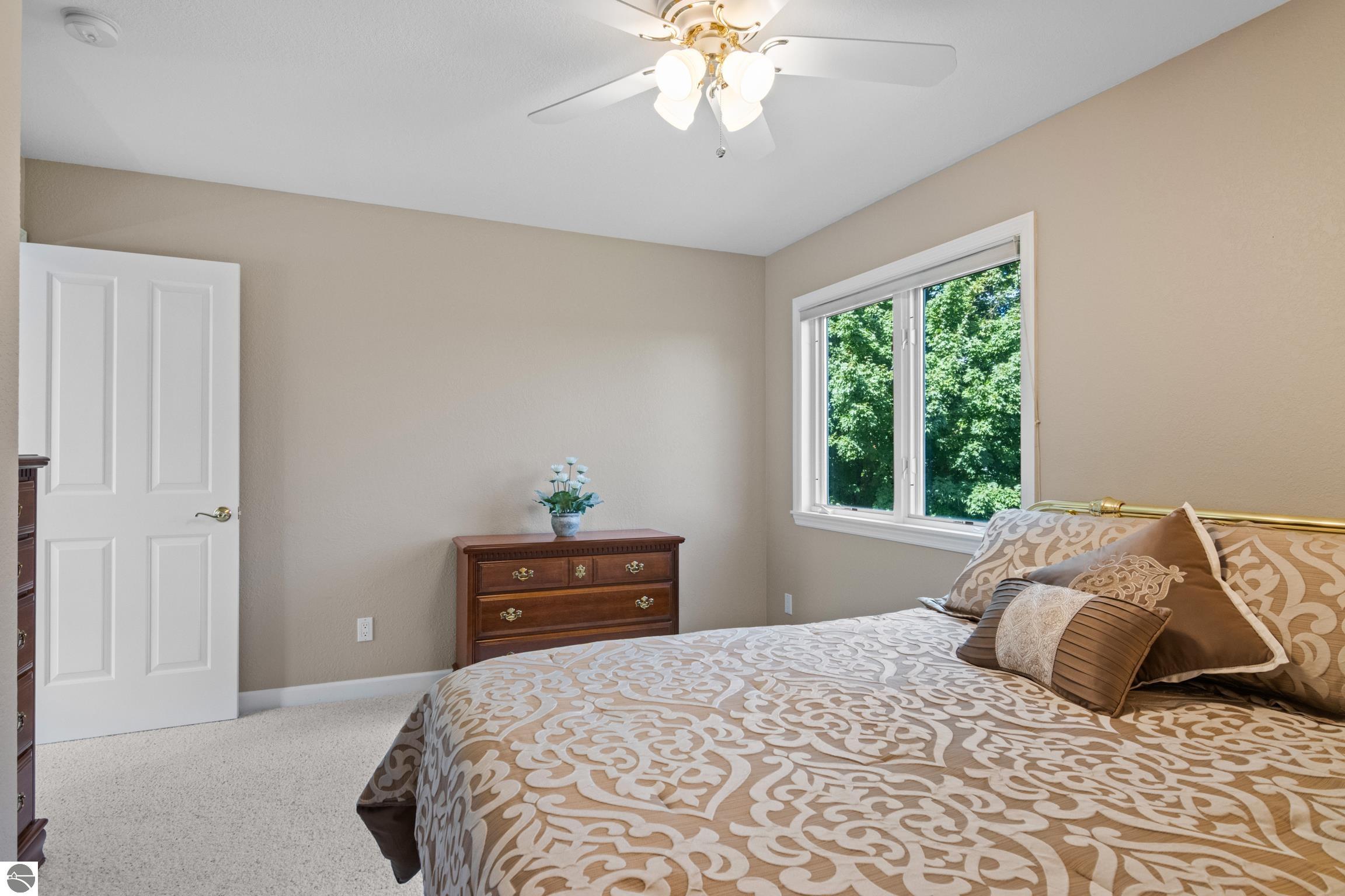 4022 Hidden Creek Drive
