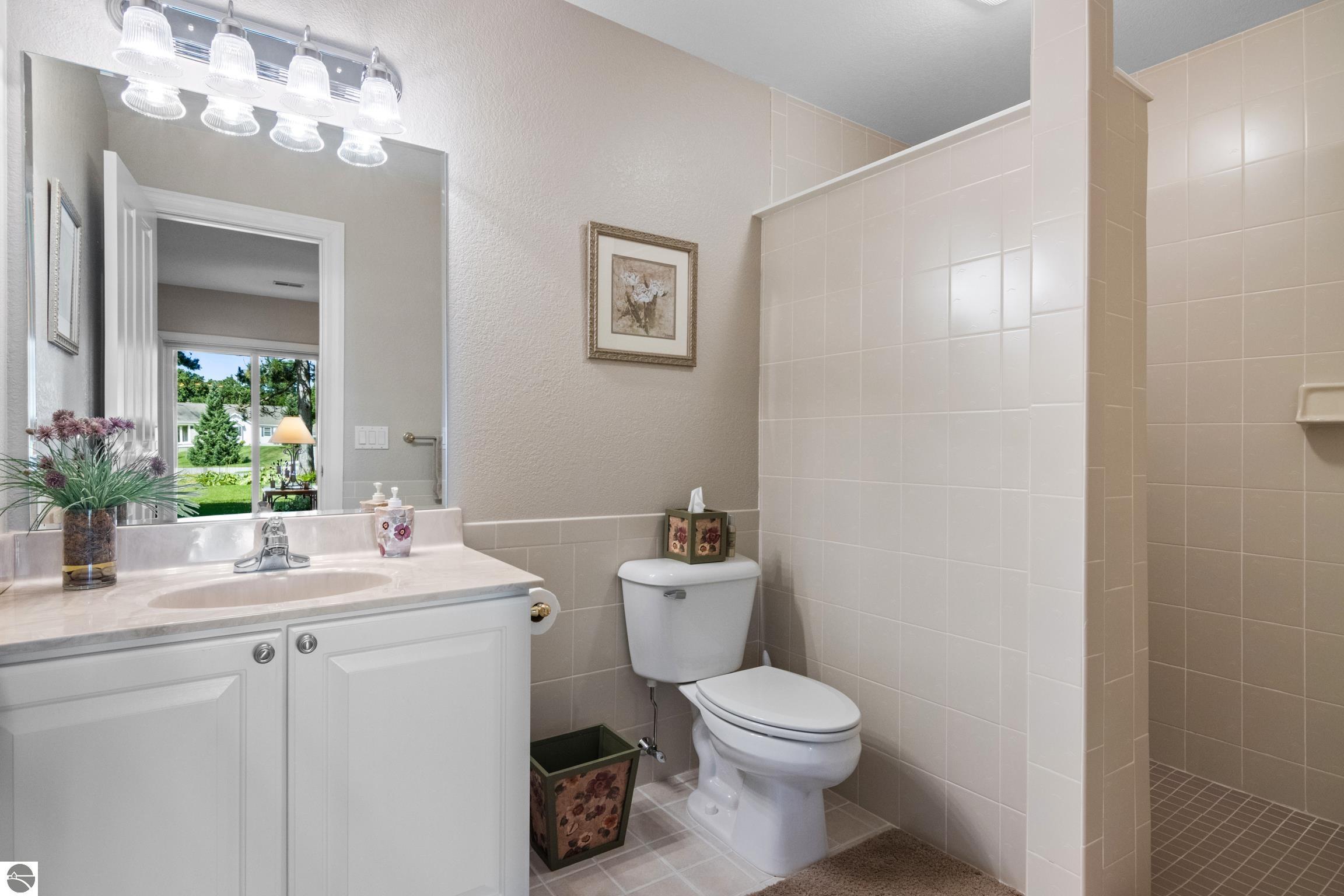 4022 Hidden Creek Drive