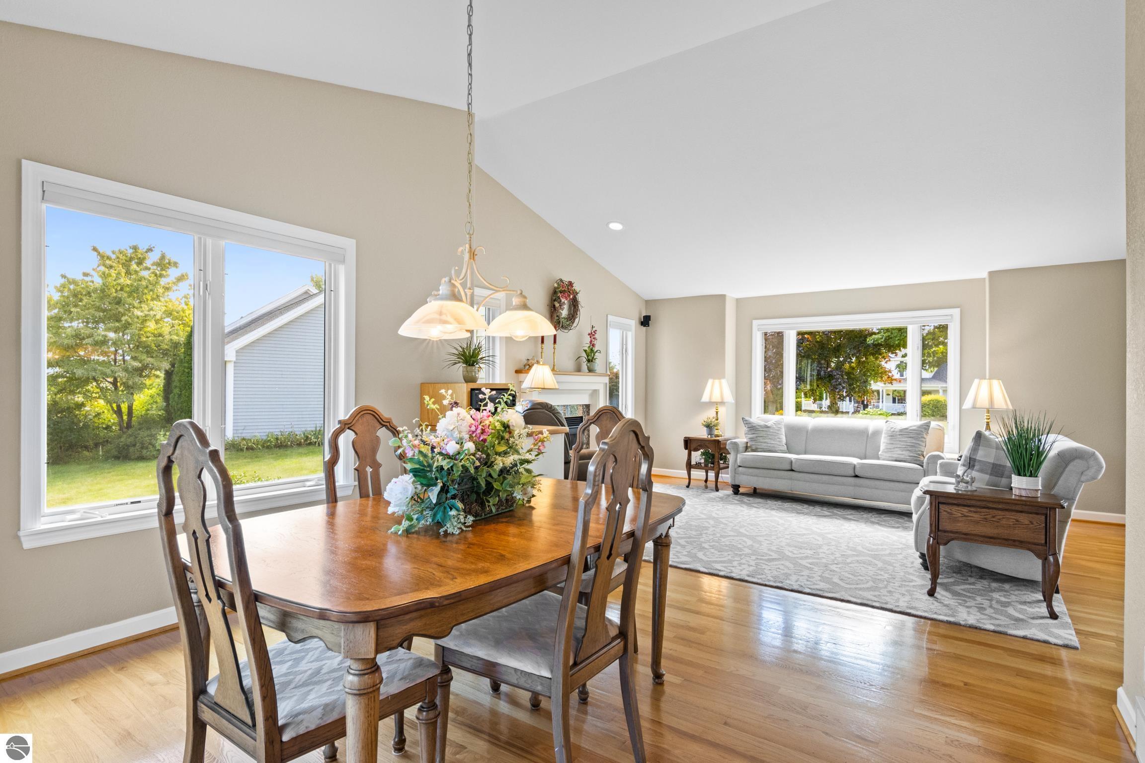 4022 Hidden Creek Drive