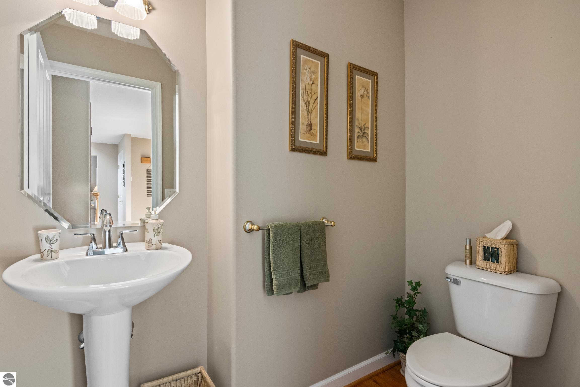 4022 Hidden Creek Drive