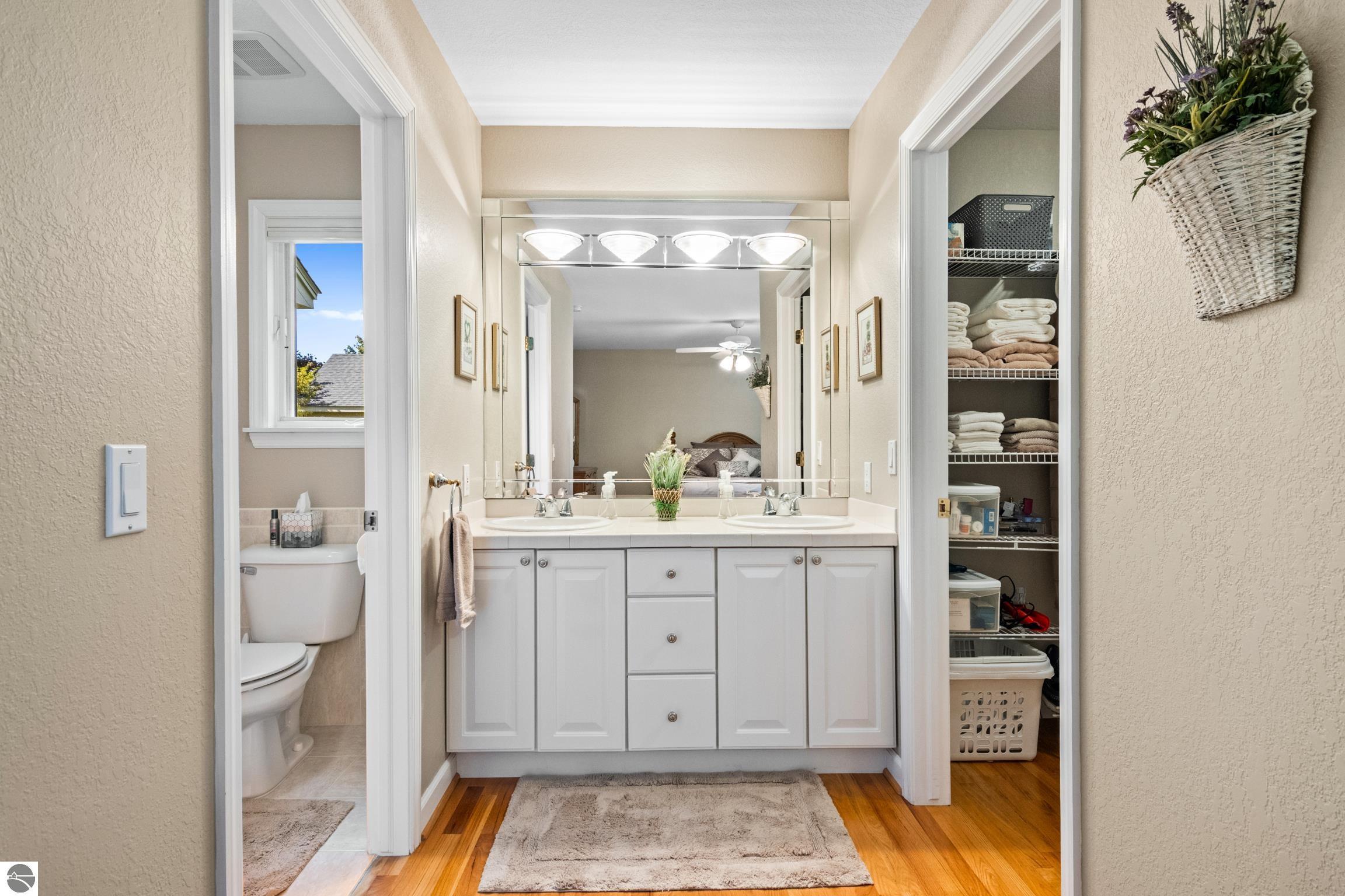 4022 Hidden Creek Drive