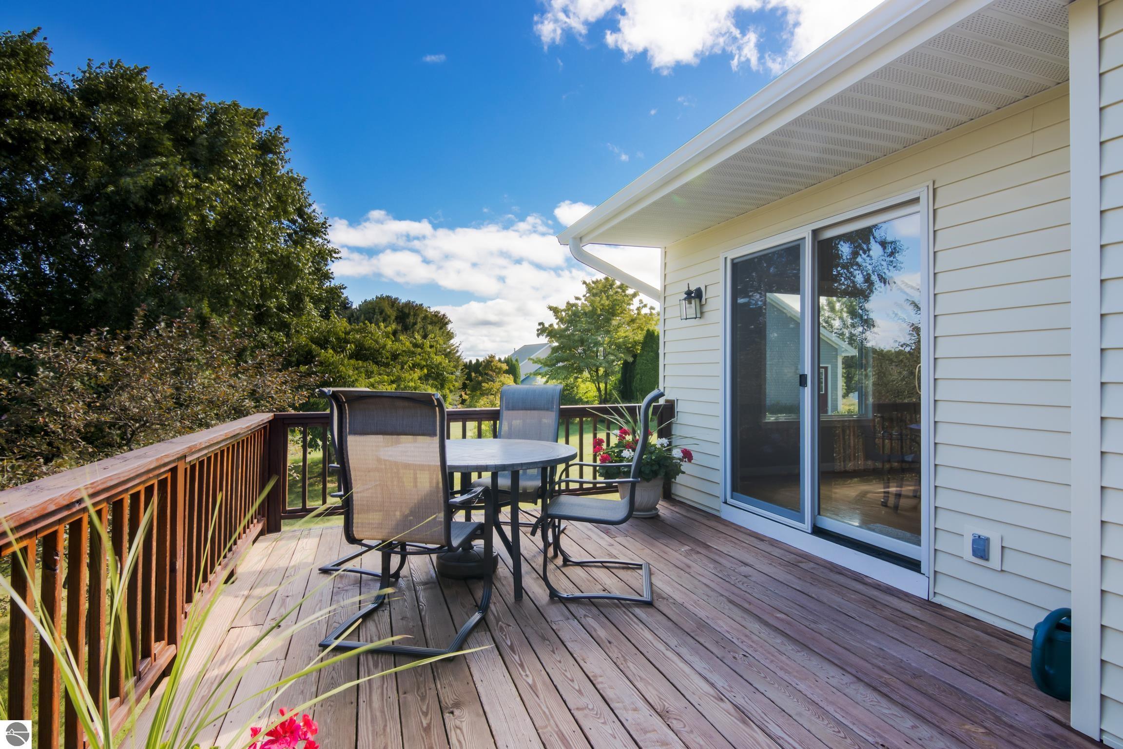 4022 Hidden Creek Drive