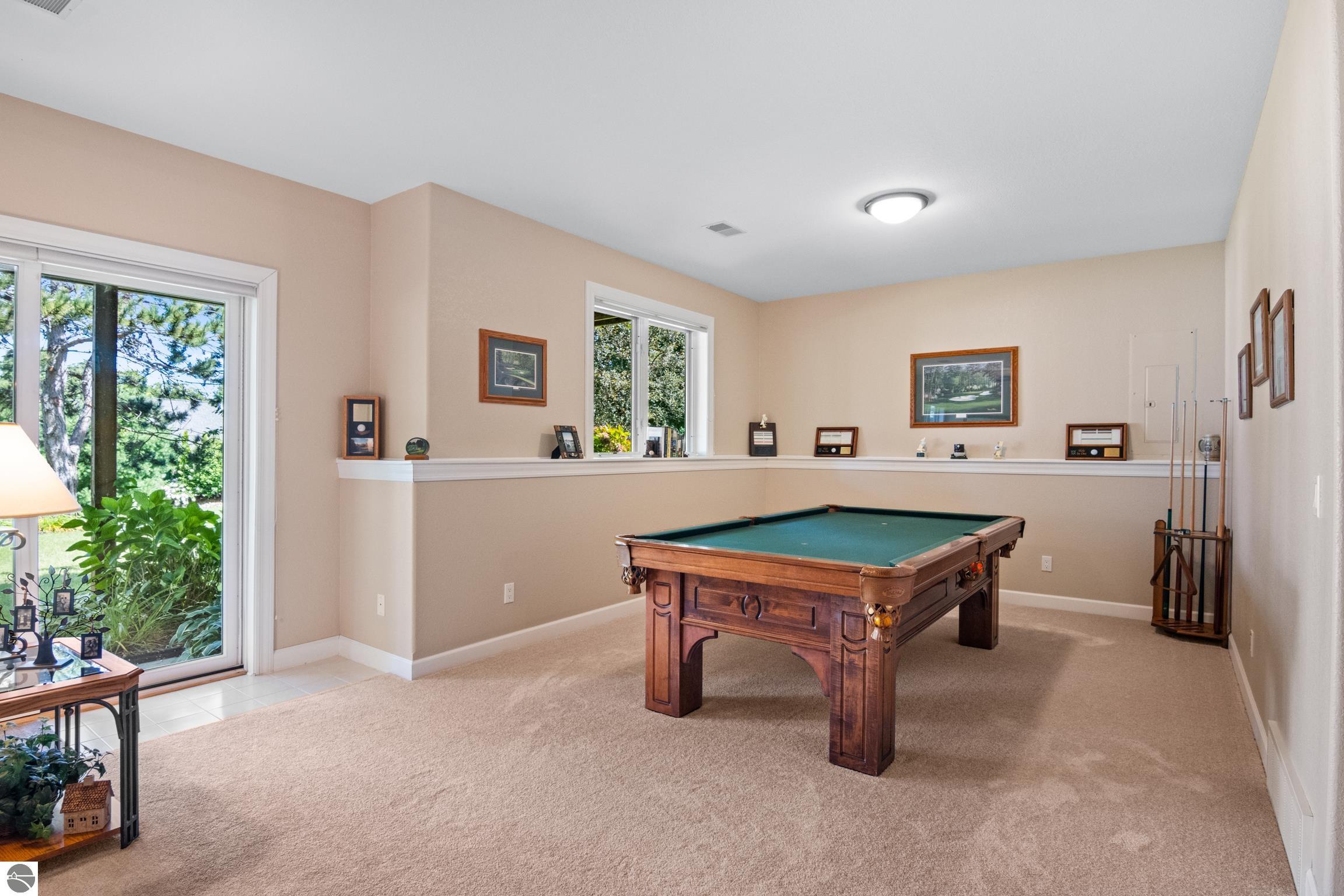 4022 Hidden Creek Drive