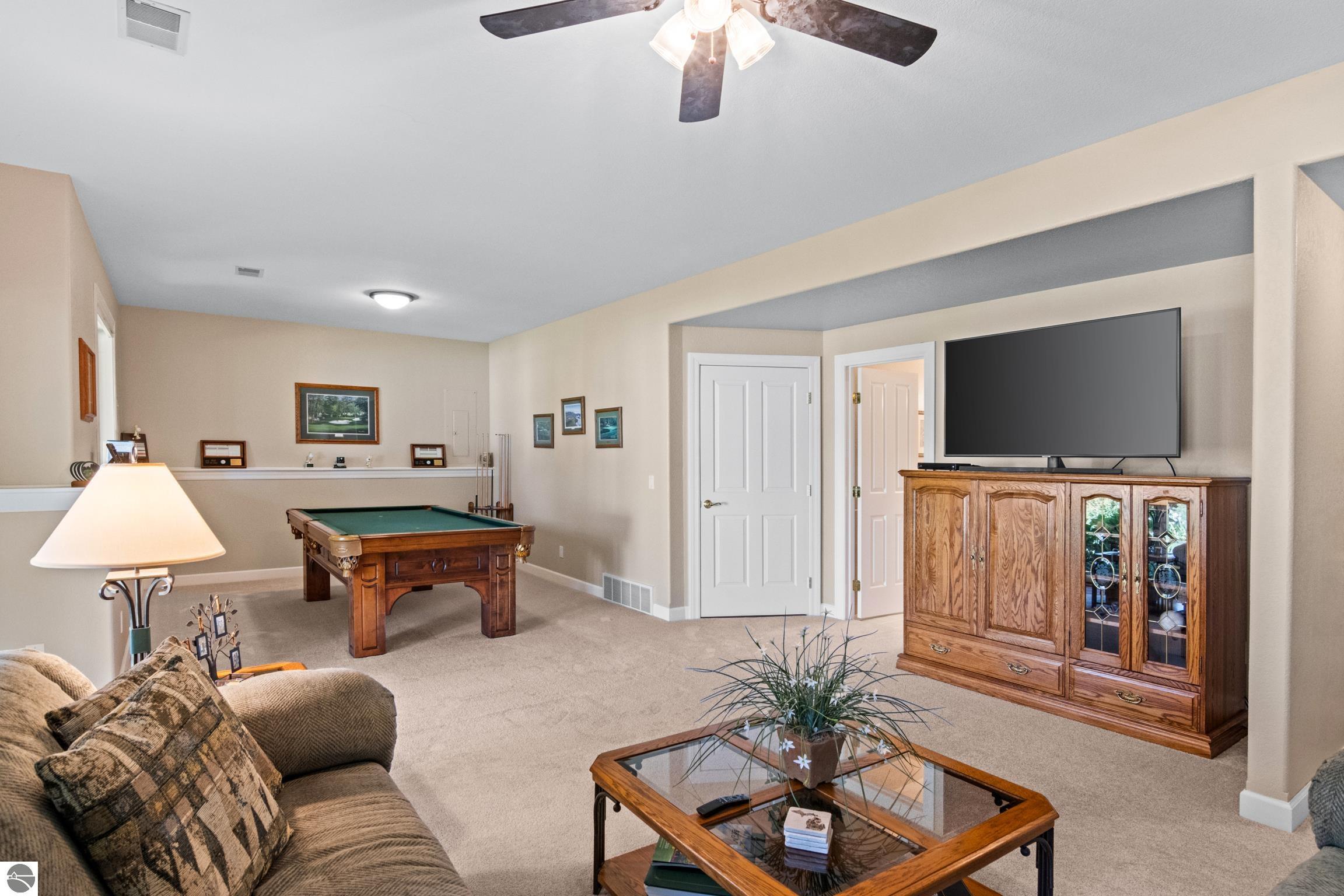 4022 Hidden Creek Drive