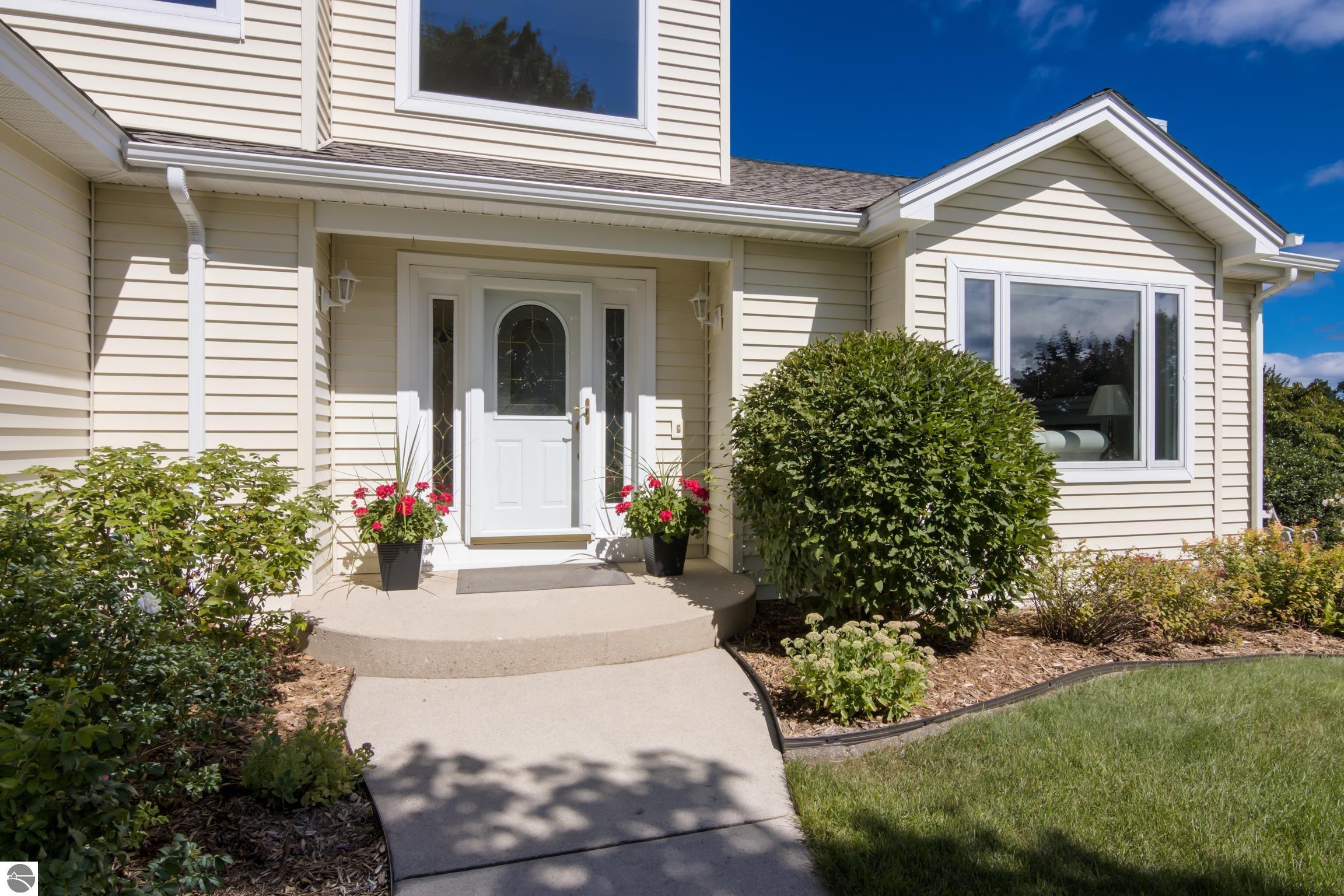 4022 Hidden Creek Drive