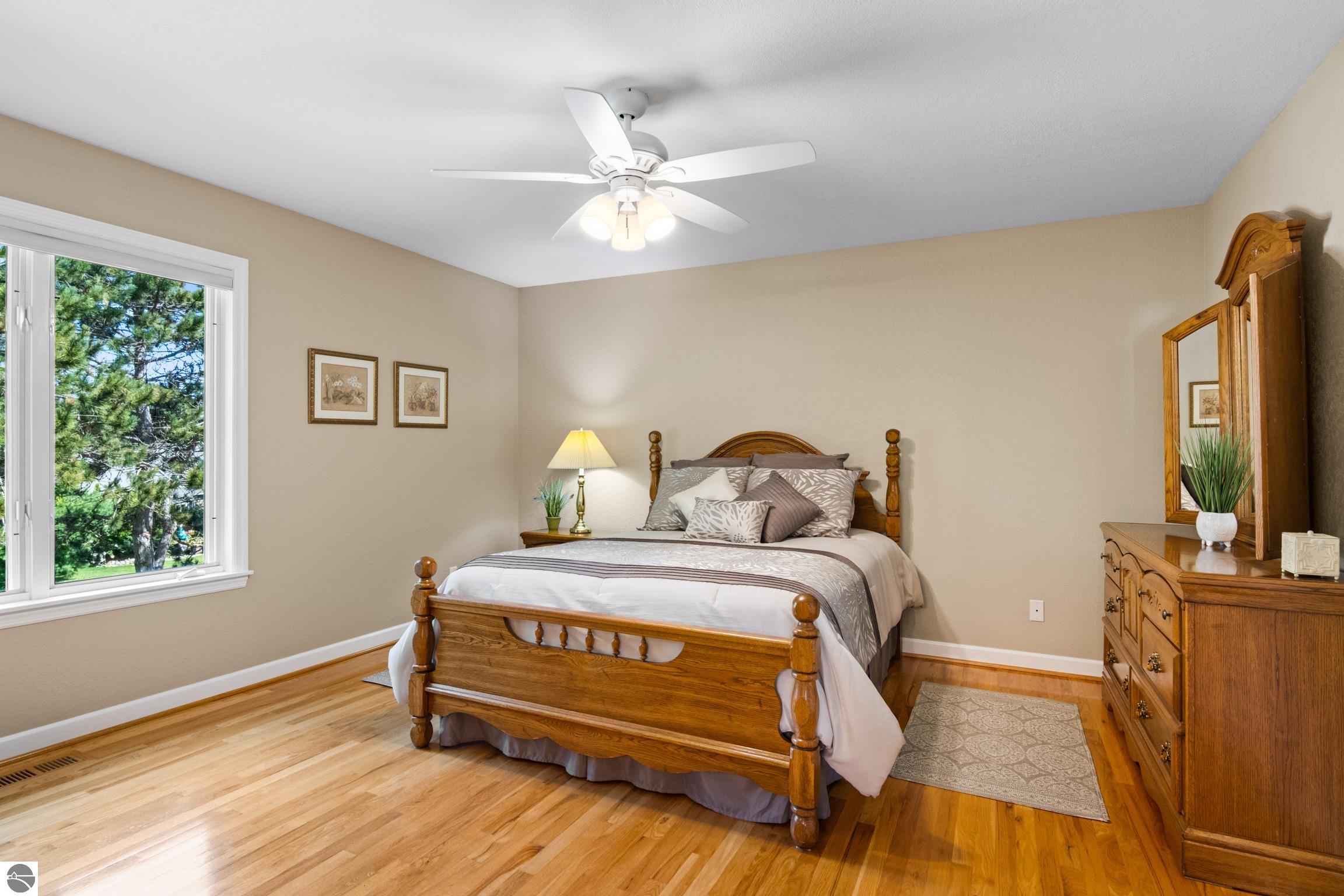 4022 Hidden Creek Drive