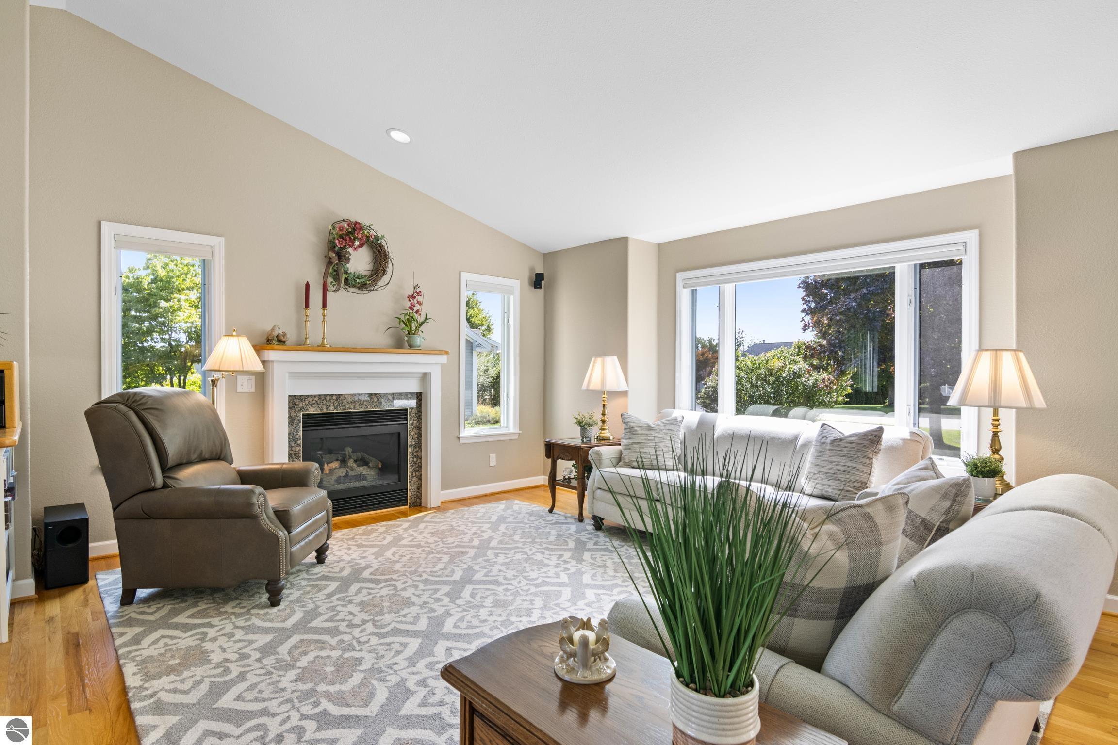 4022 Hidden Creek Drive