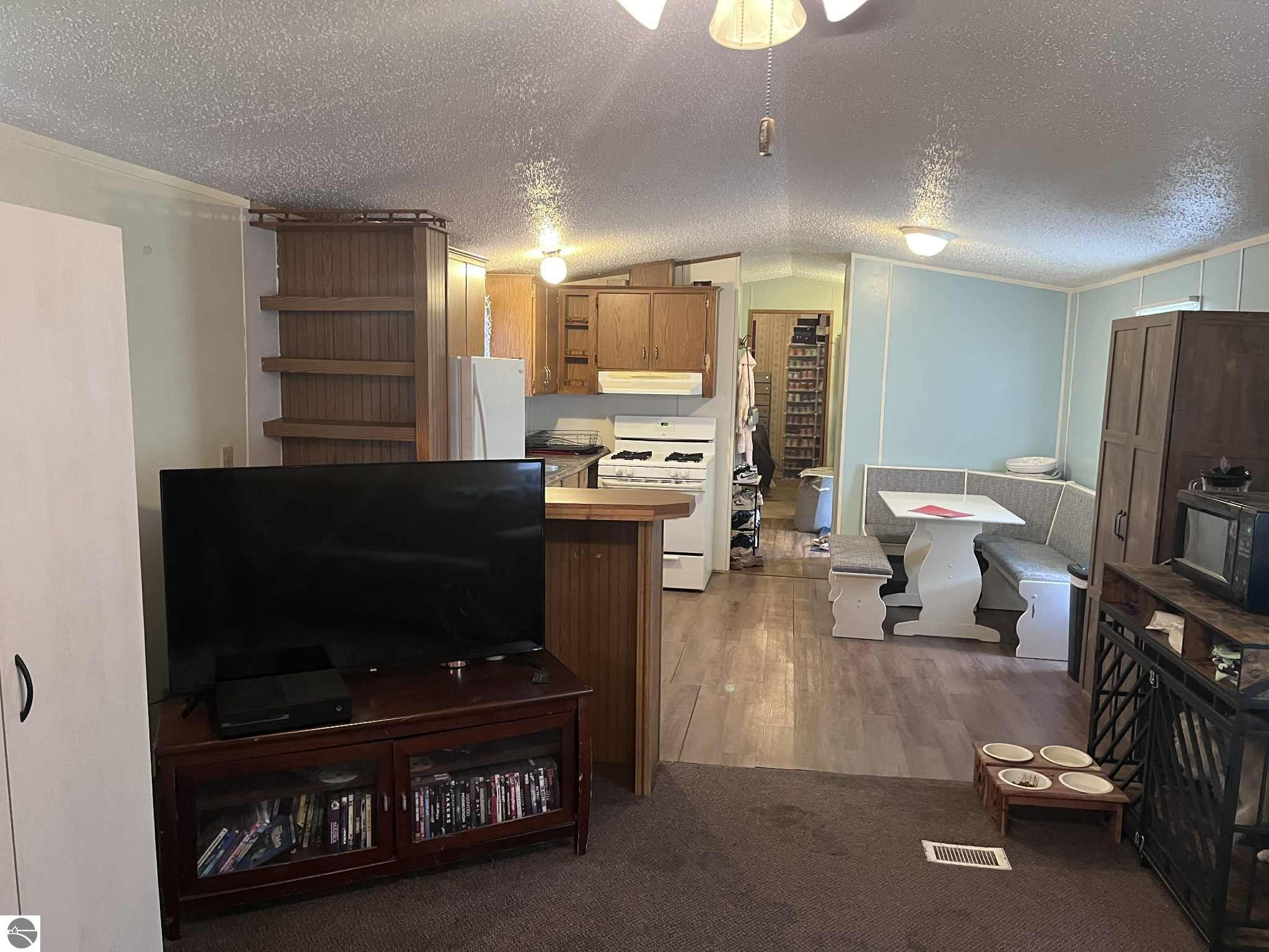 1532 Keystone Hills Drive