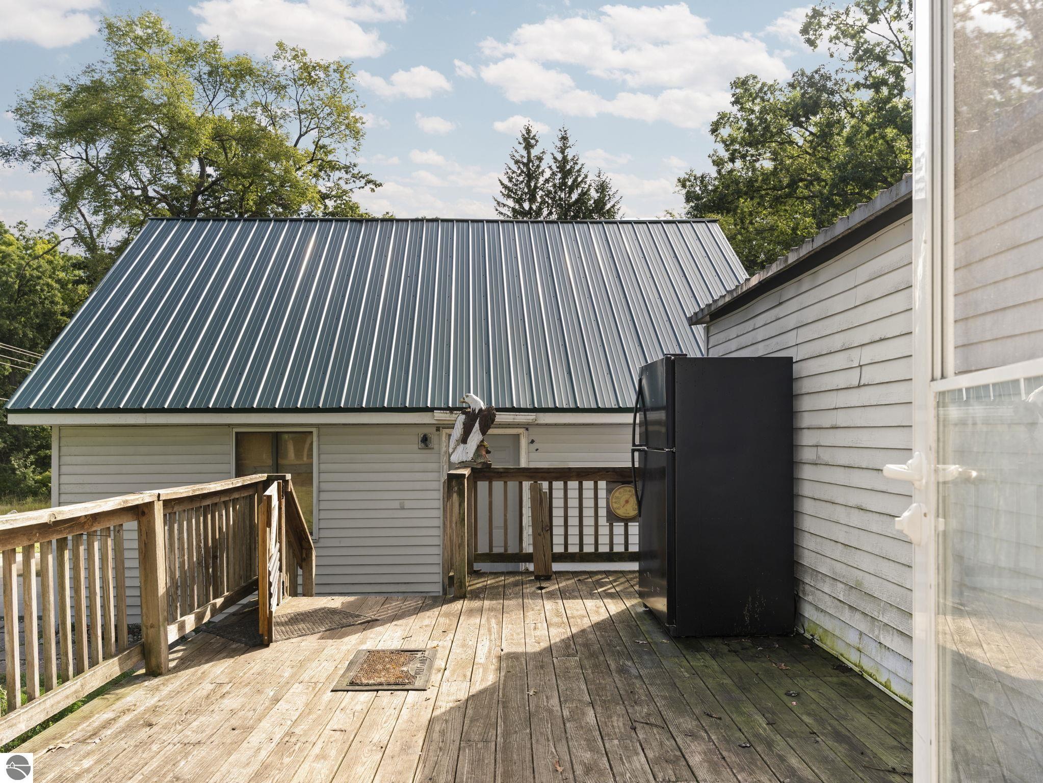 404 Merritt Street