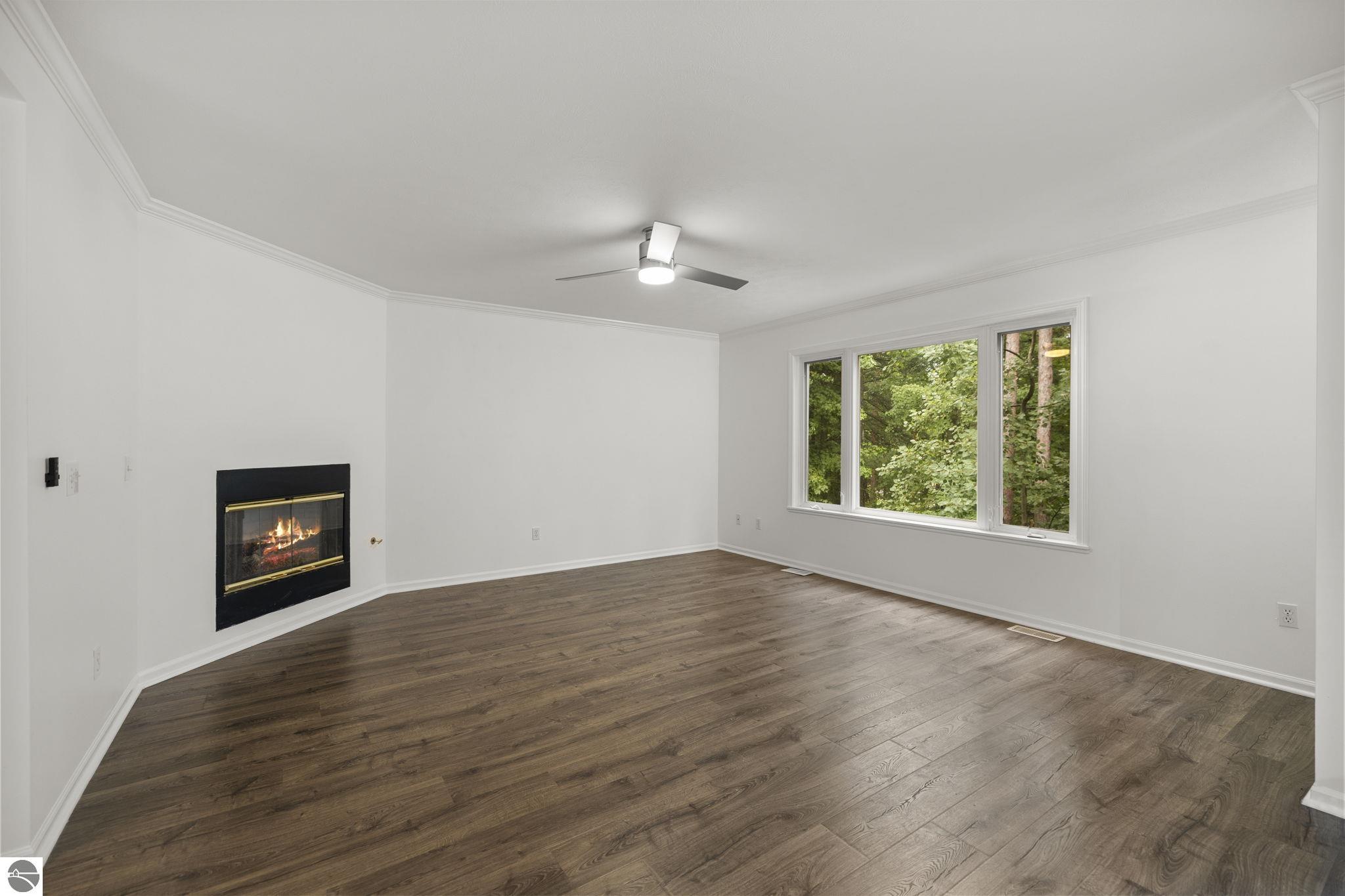 3969 Sherwood Forest Drive