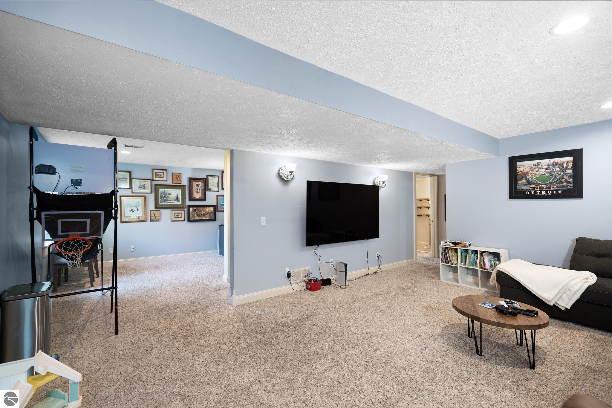 1373 Richman Court