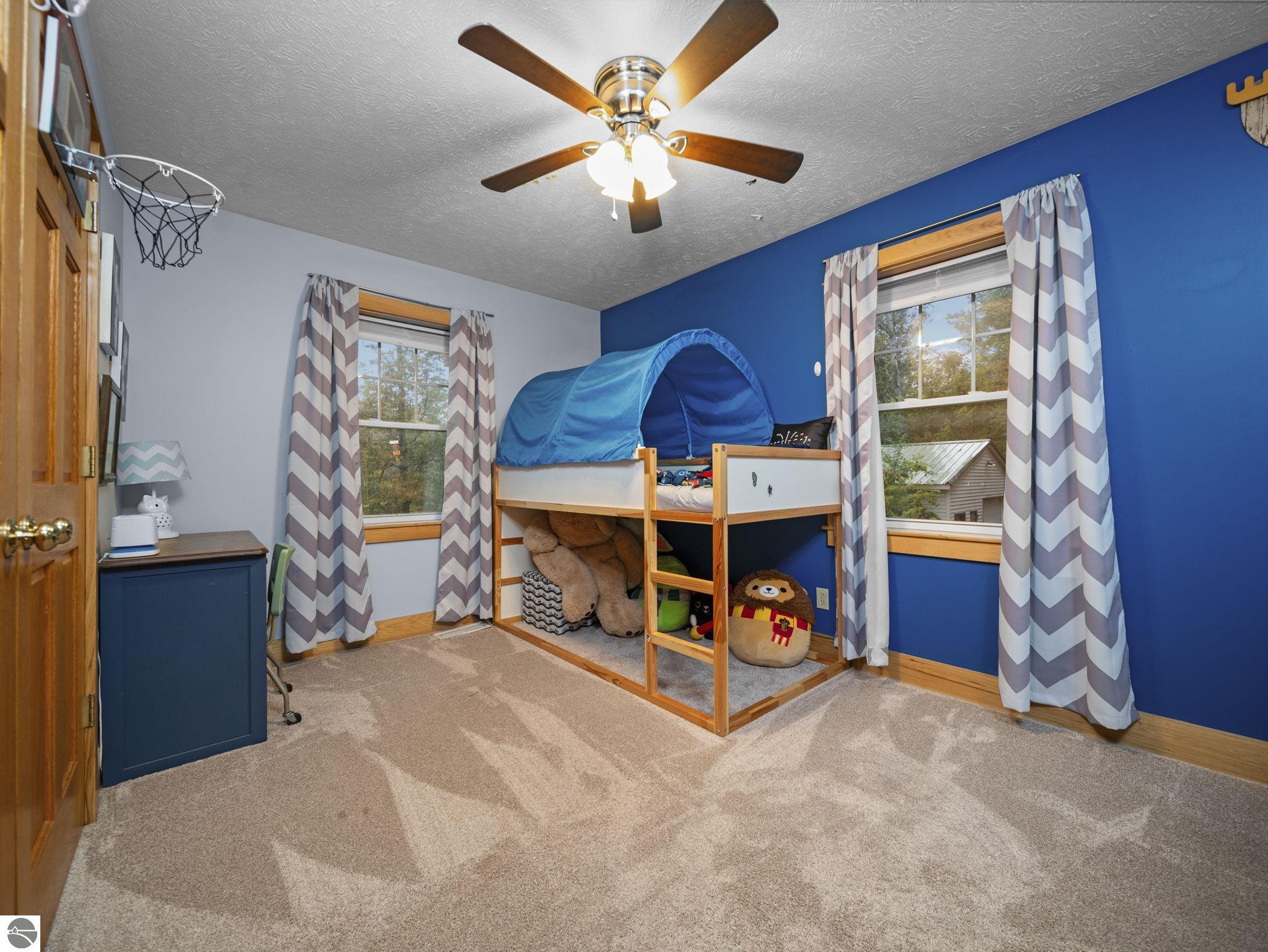 1719 Vanderlip Road