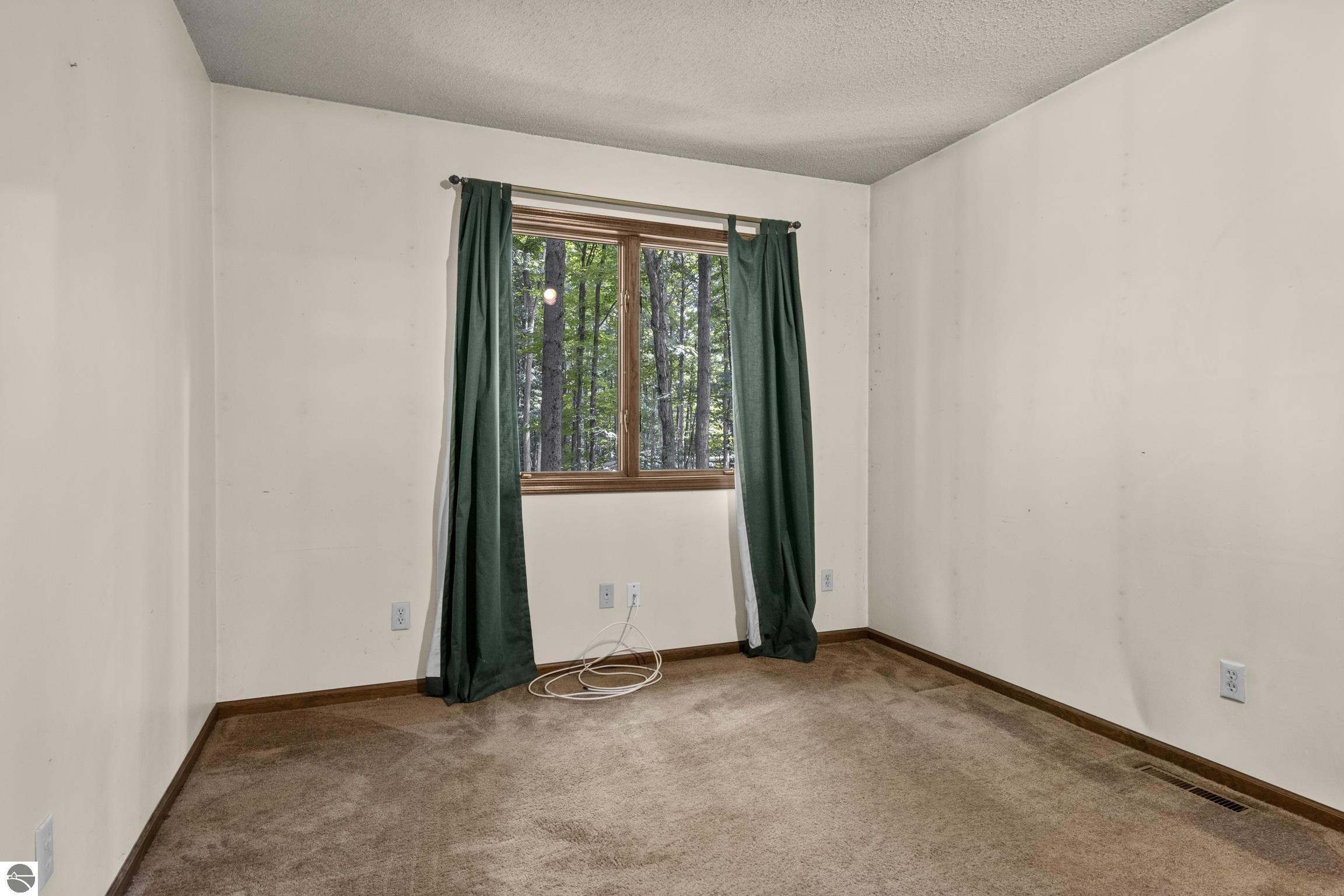 2345 Kenona Woods Drive