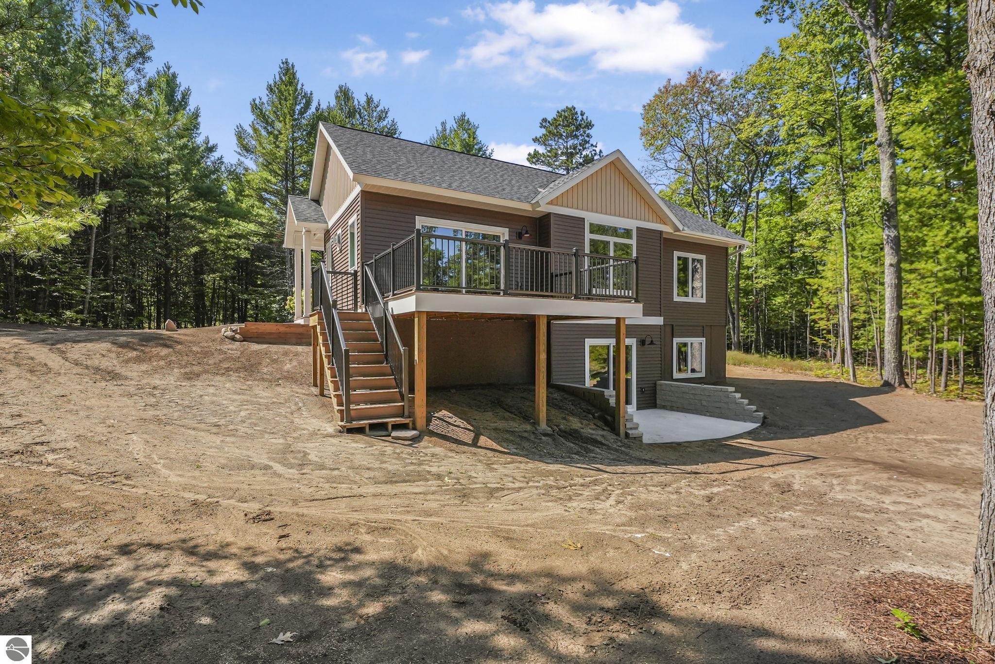 2266 Arbutus Ridge Drive