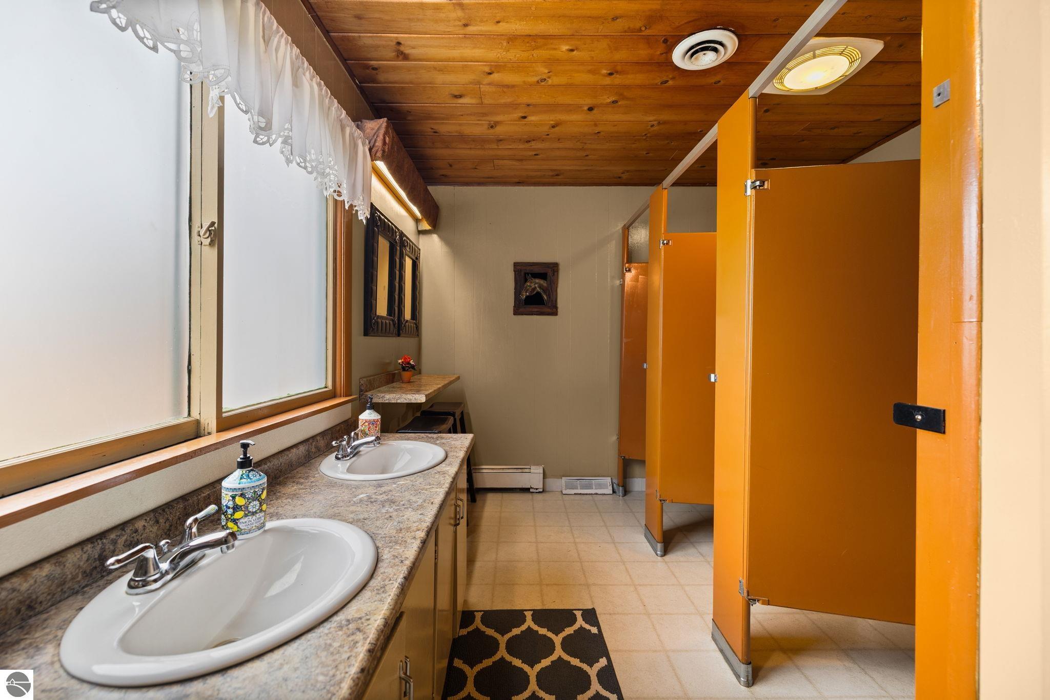 6841 Brown Bridge Road