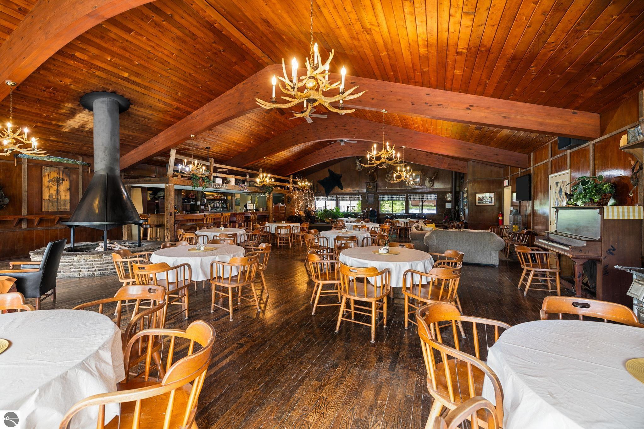 6841 Brown Bridge Road