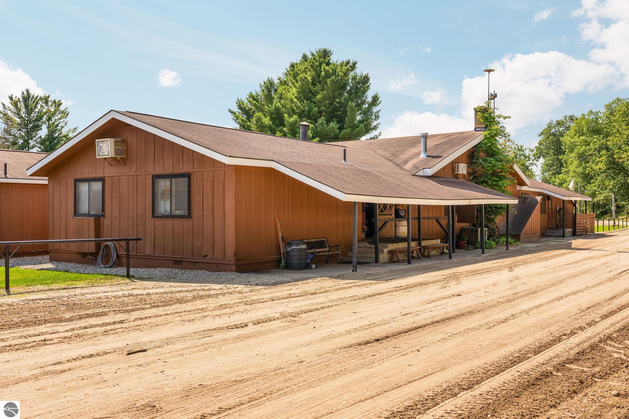 6841 Brown Bridge Road